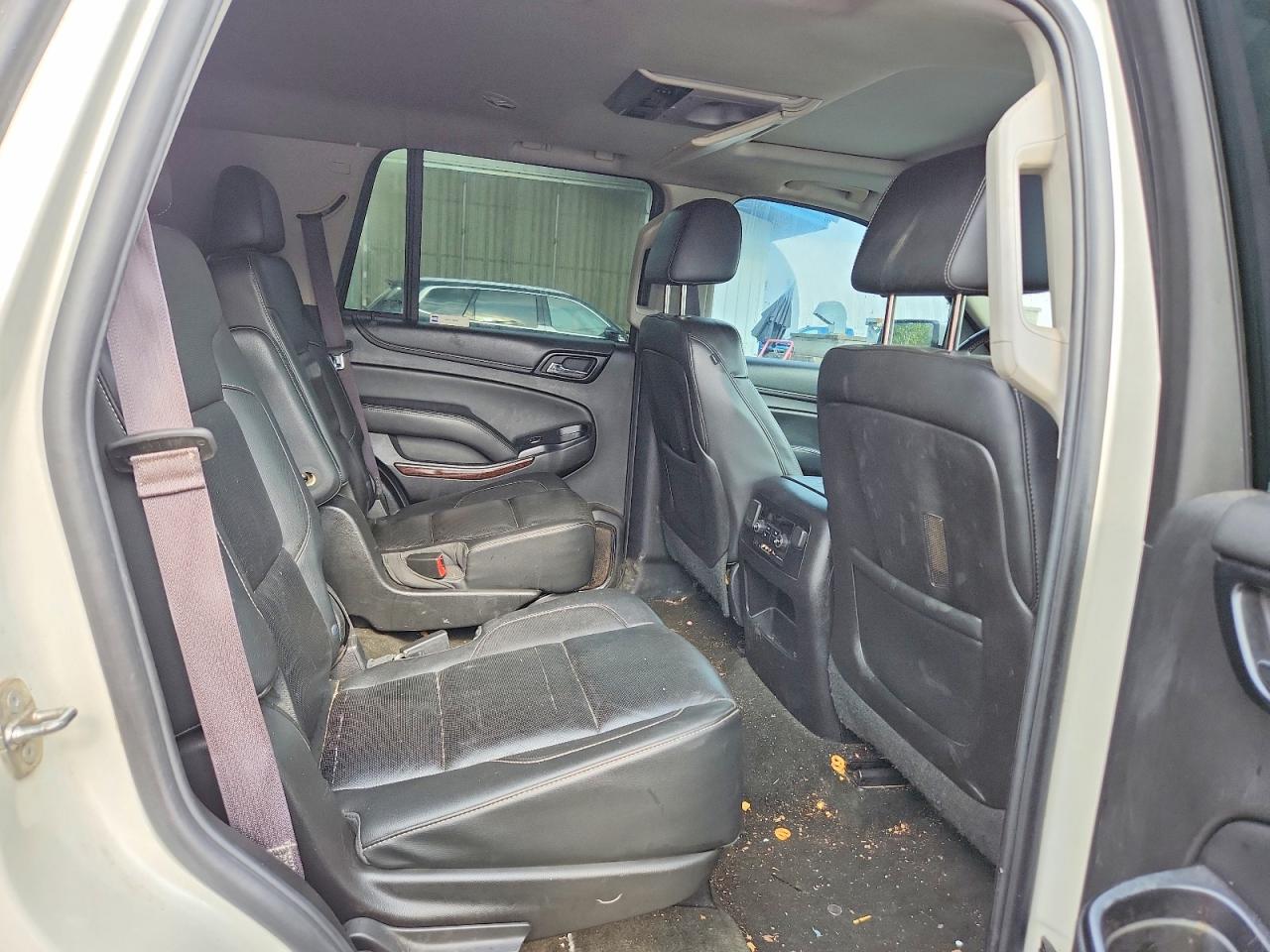 2015 Gmc Yukon Slt White vin: 1GKS2BKC1FR107931