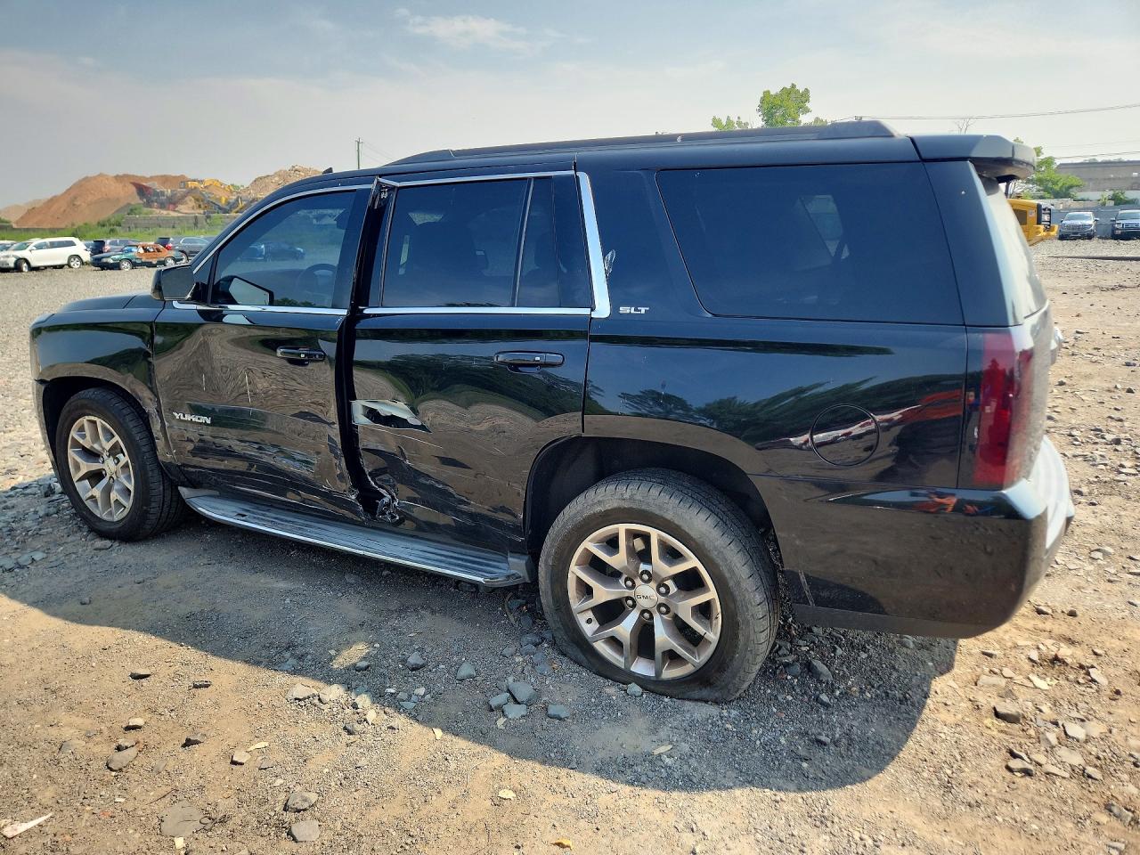 2015 Gmc Yukon Slt Black vin: 1GKS2BKC2FR122681