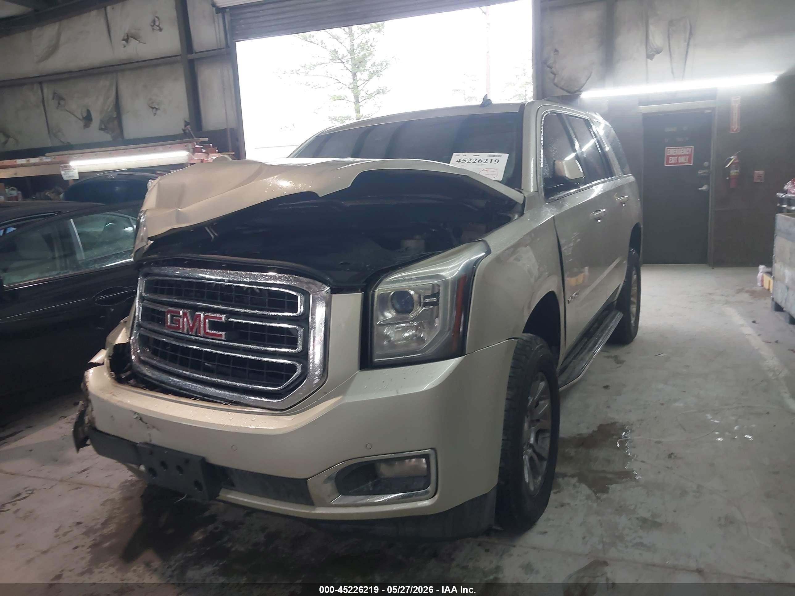 2015 Gmc Yukon Slt Gold vin: 1GKS2BKC2FR267526