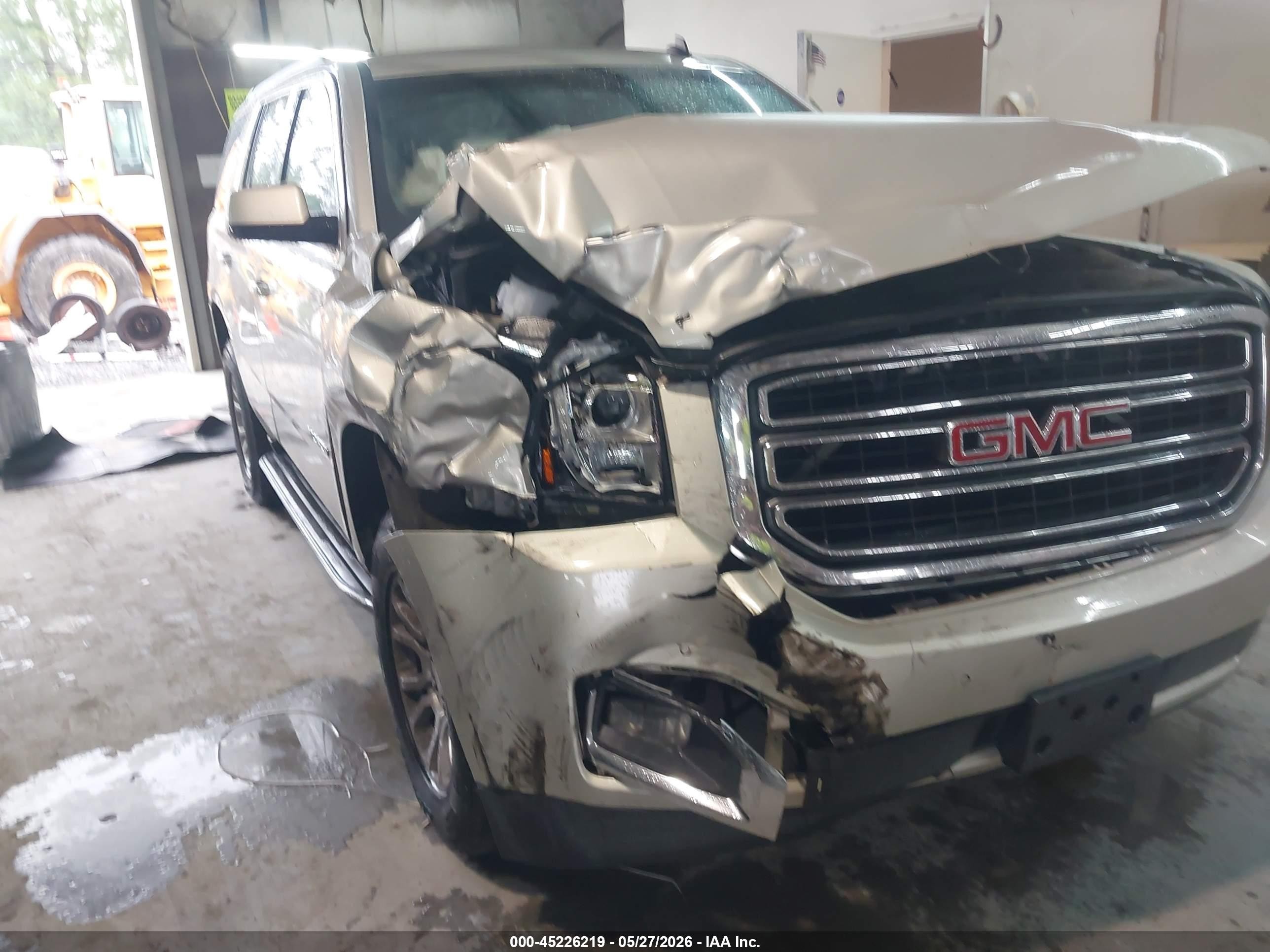 2015 Gmc Yukon Slt Gold vin: 1GKS2BKC2FR267526