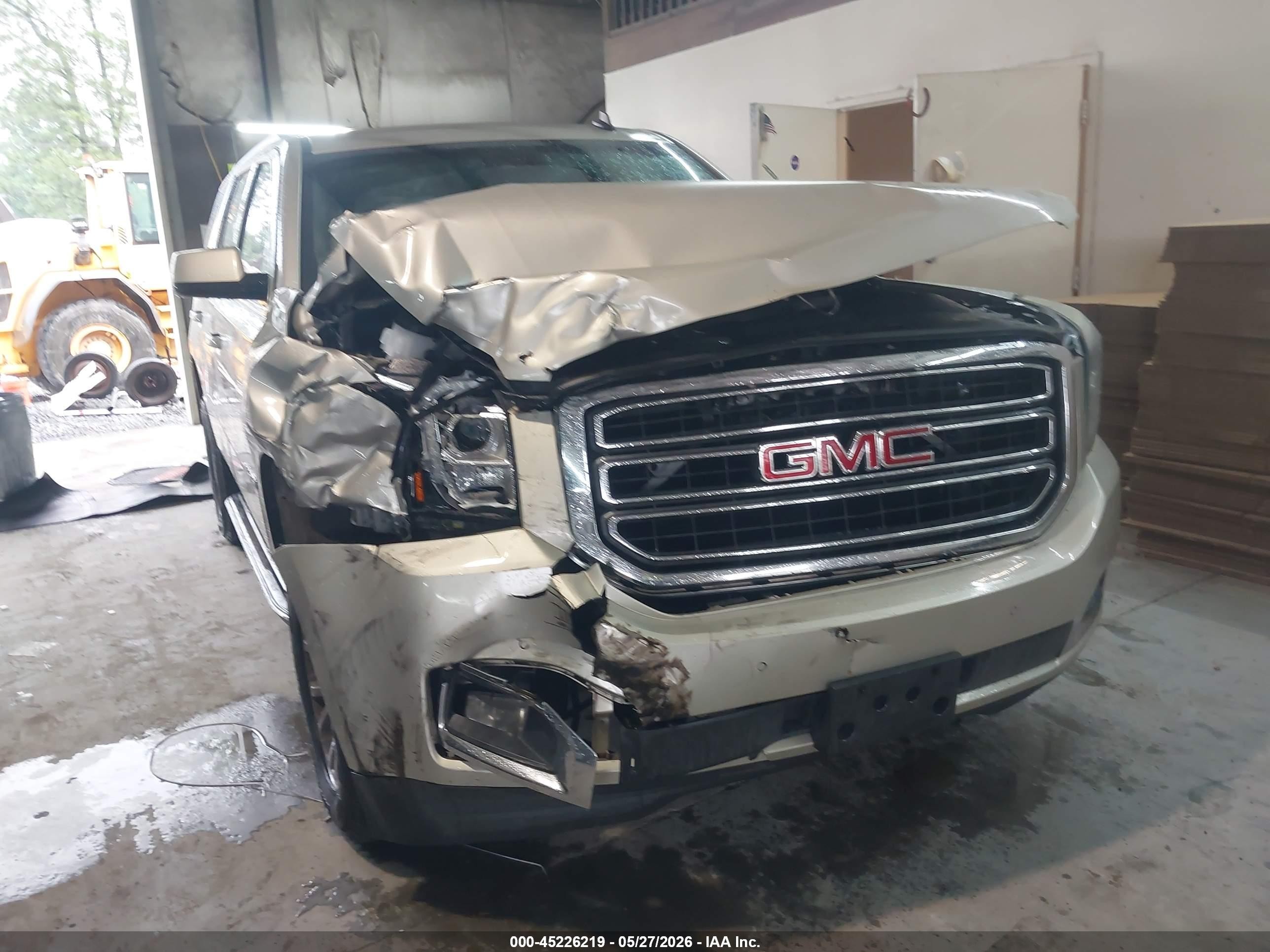 2015 Gmc Yukon Slt Gold vin: 1GKS2BKC2FR267526