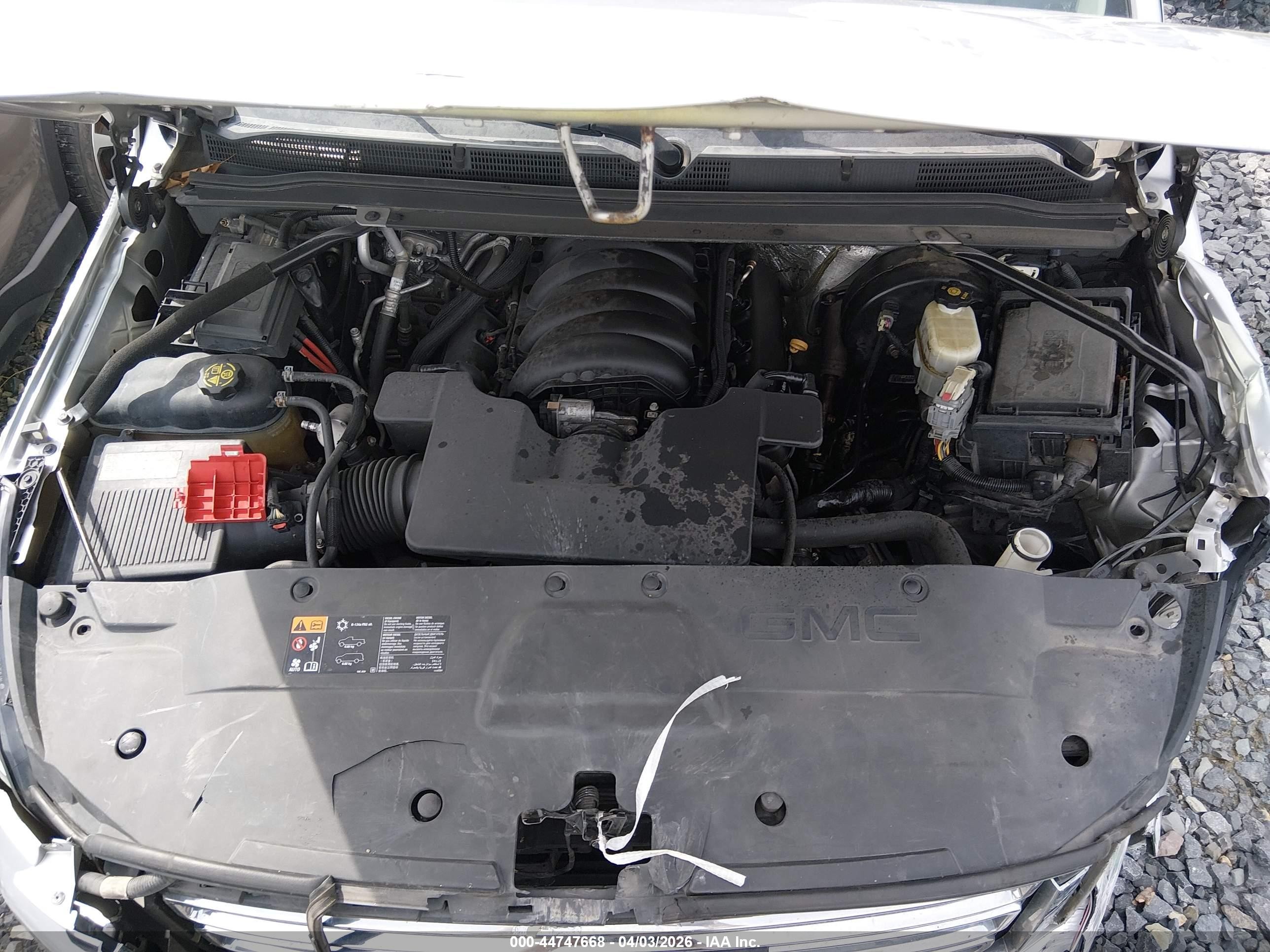2015 Gmc Yukon Slt Silver vin: 1GKS2BKC2FR268224
