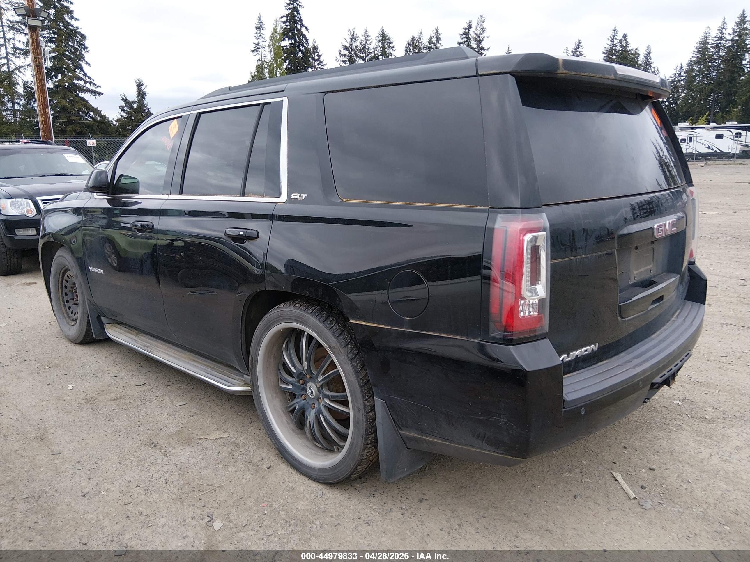 2015 Gmc Yukon Slt Black vin: 1GKS2BKC4FR137845