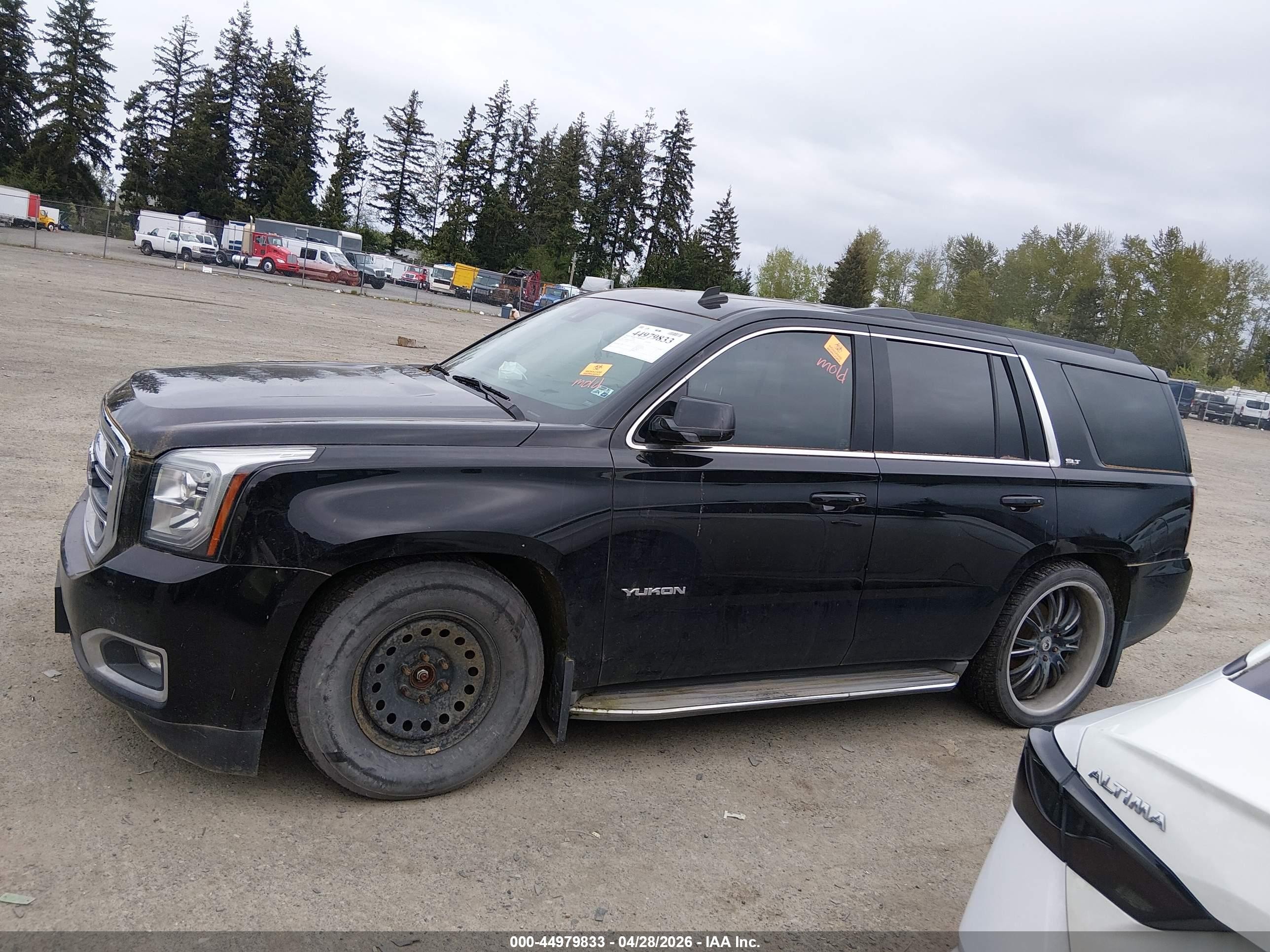 2015 Gmc Yukon Slt Black vin: 1GKS2BKC4FR137845