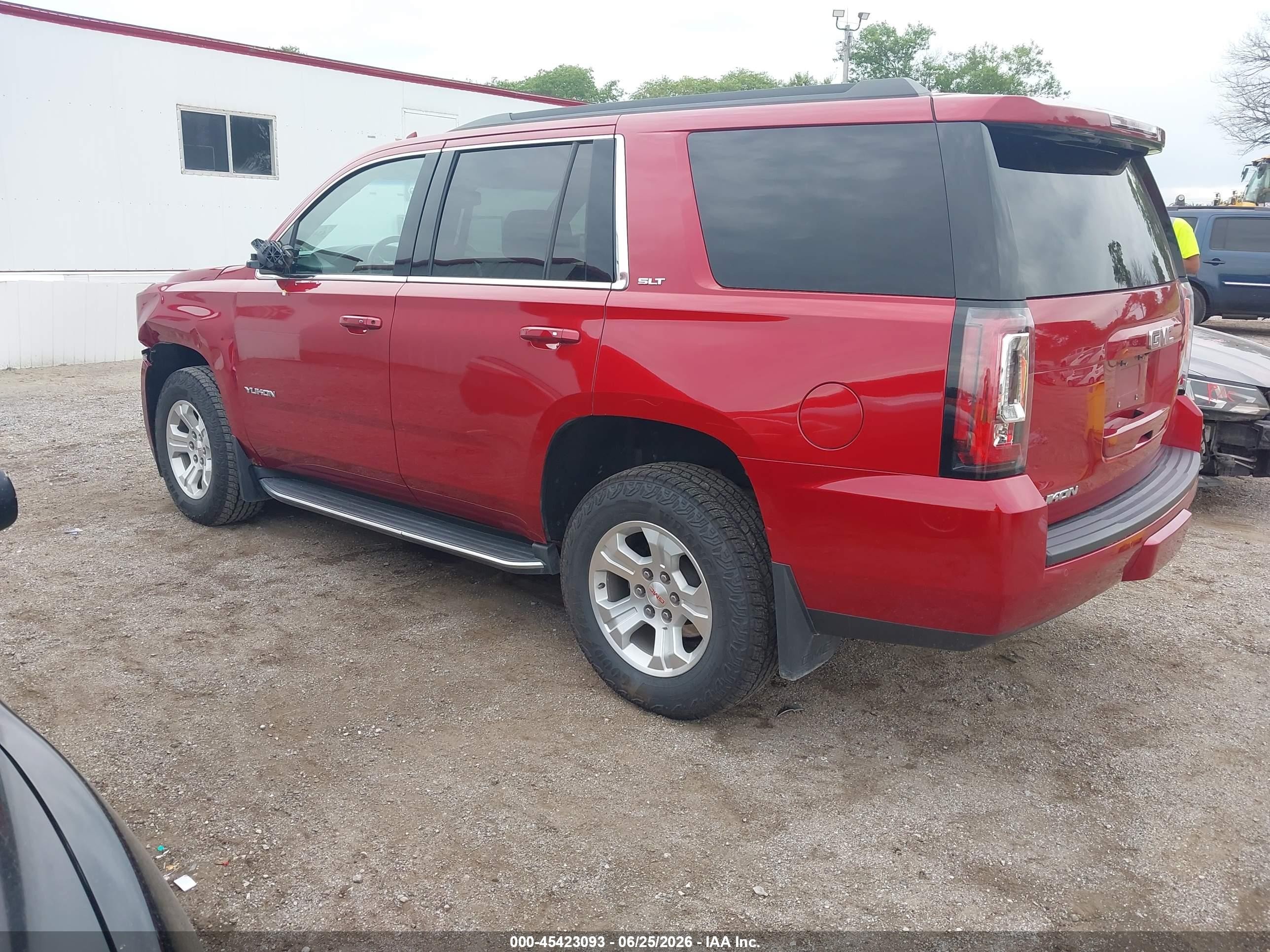 2015 Gmc Yukon Slt Red vin: 1GKS2BKC4FR684971