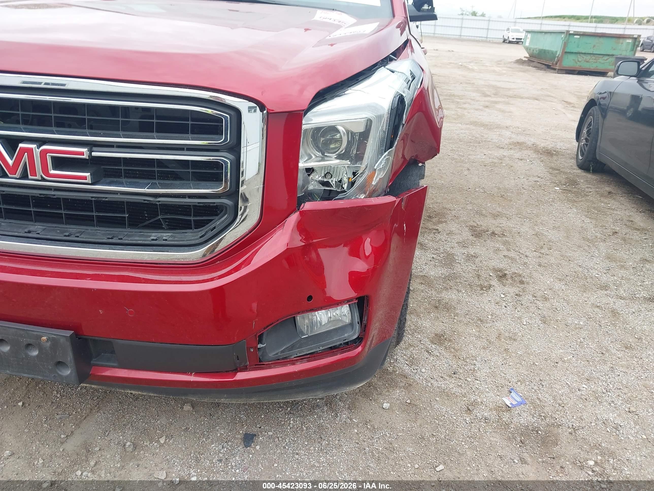 2015 Gmc Yukon Slt Red vin: 1GKS2BKC4FR684971