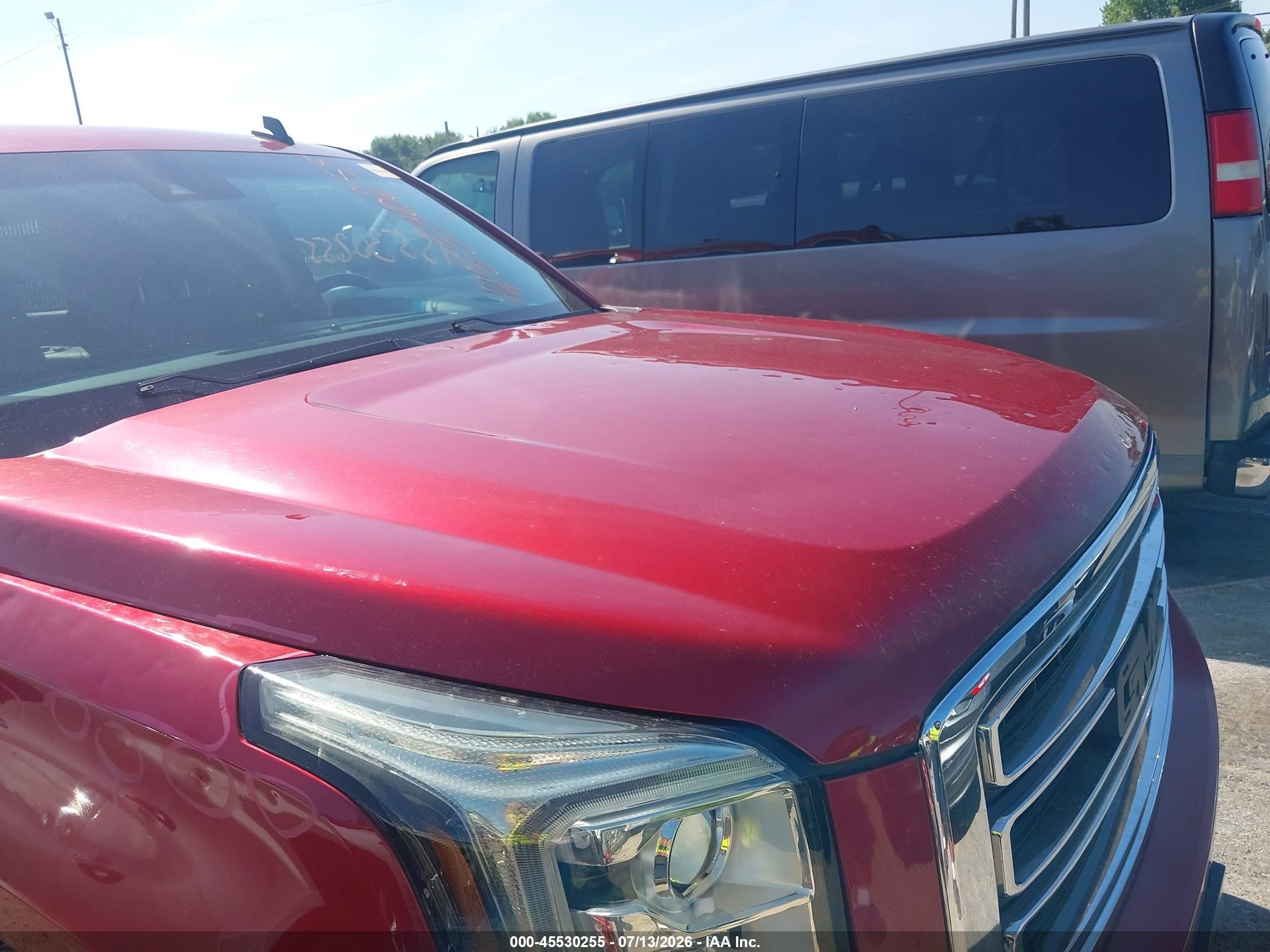 2015 Gmc Yukon Slt Red vin: 1GKS2BKC5FR135098