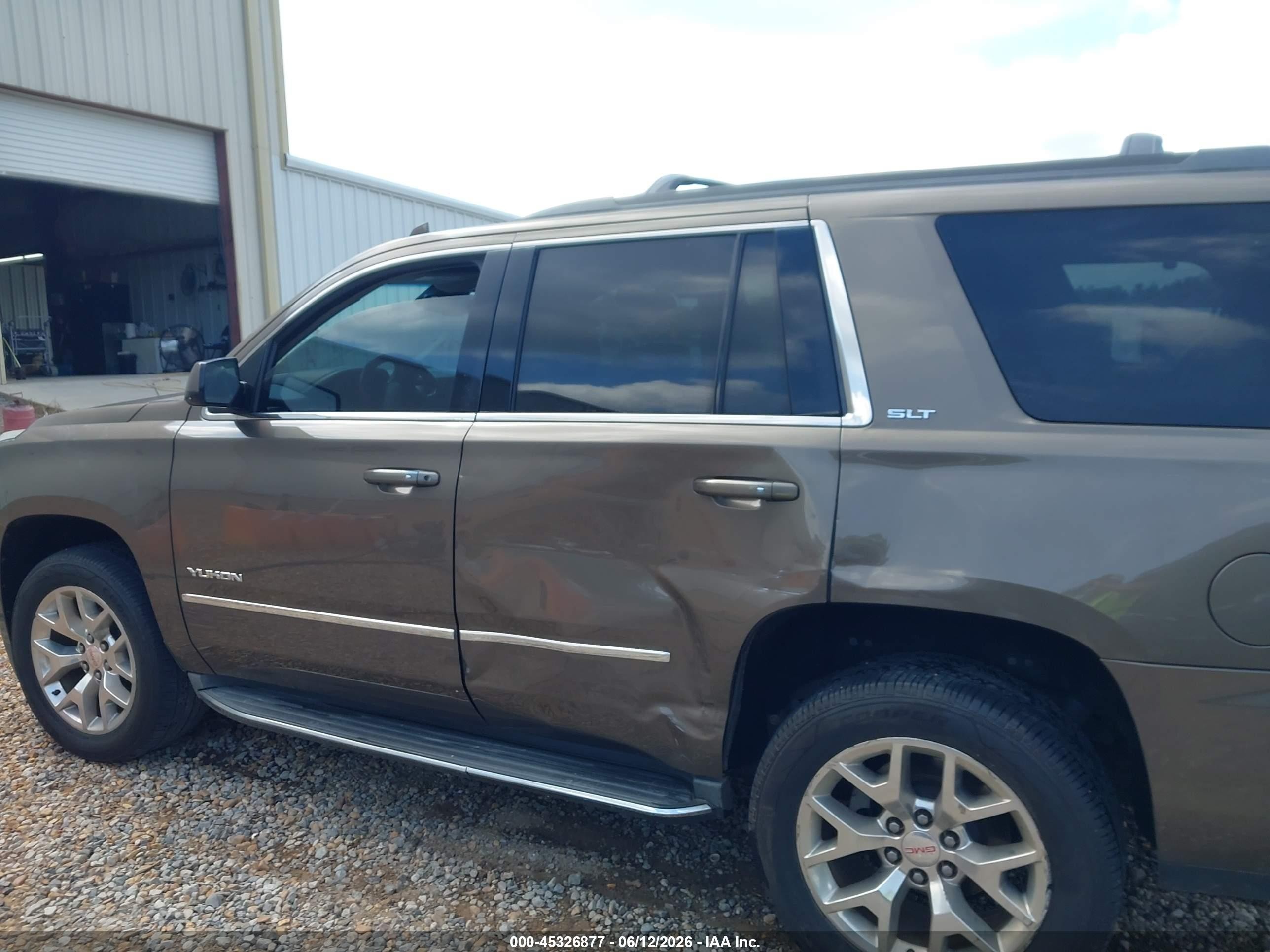 2015 Gmc Yukon Slt Черный vin: 1GKS2BKC5FR613567