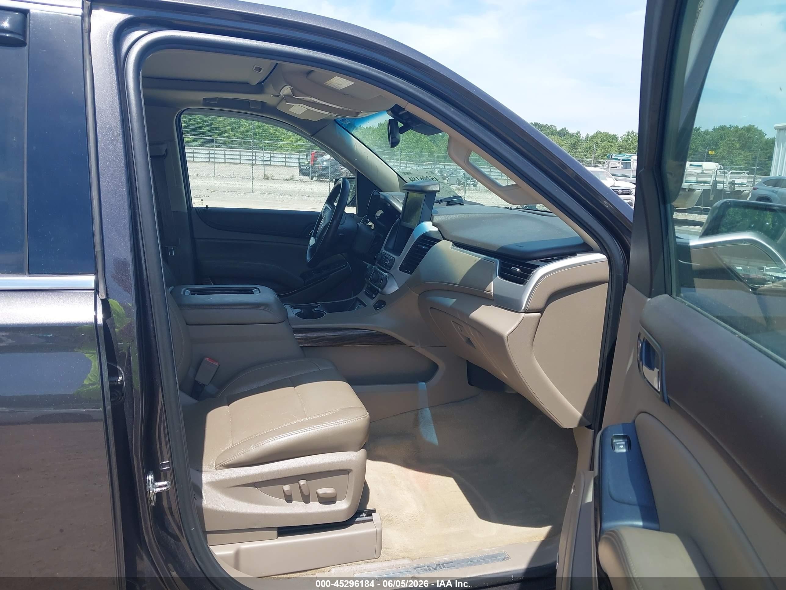 2015 Gmc Yukon Slt Black vin: 1GKS2BKC6FR145946
