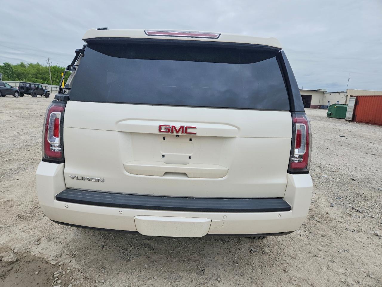 2015 Gmc Yukon Slt White vin: 1GKS2BKC6FR698807