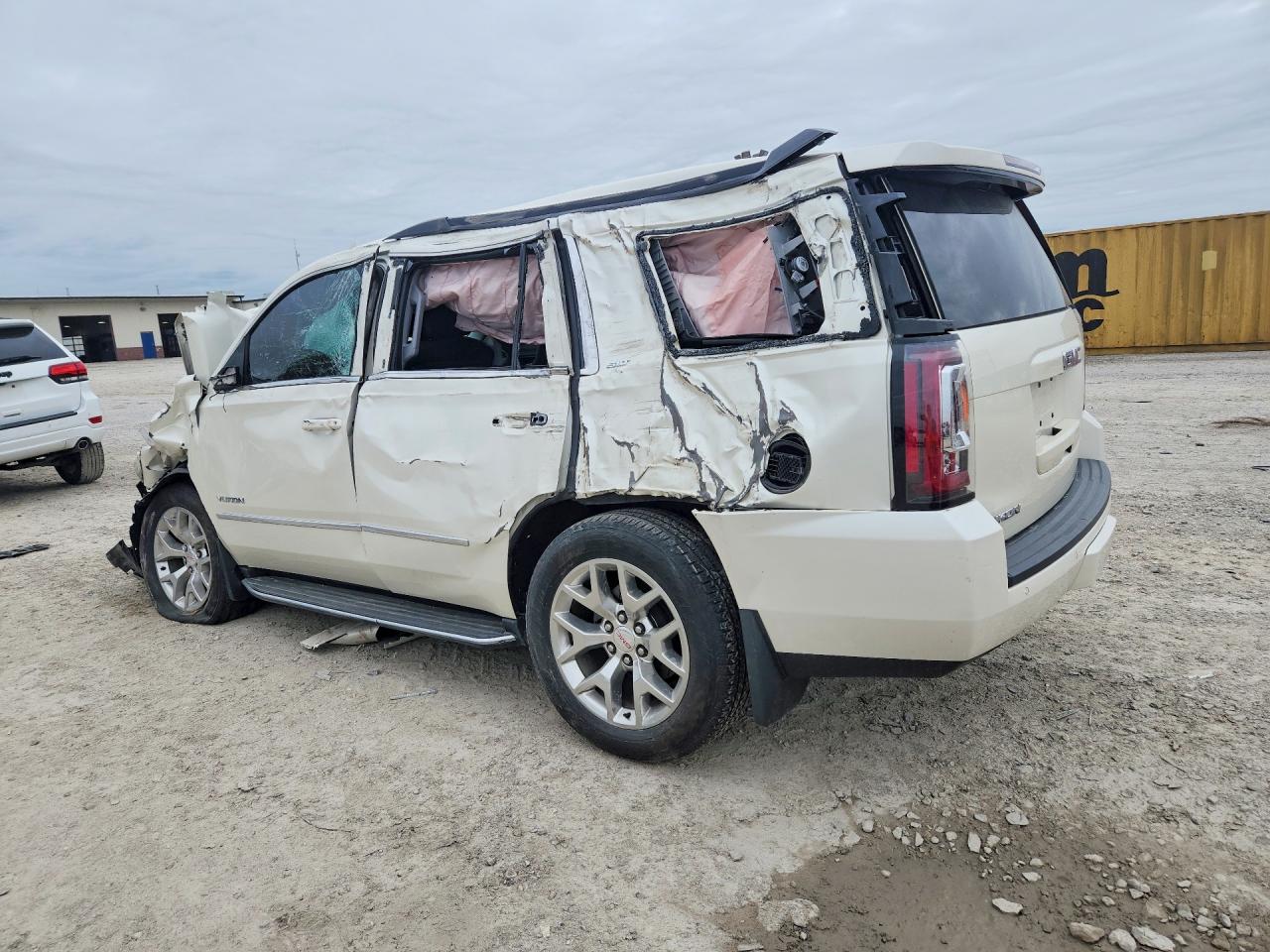 2015 Gmc Yukon Slt White vin: 1GKS2BKC6FR698807