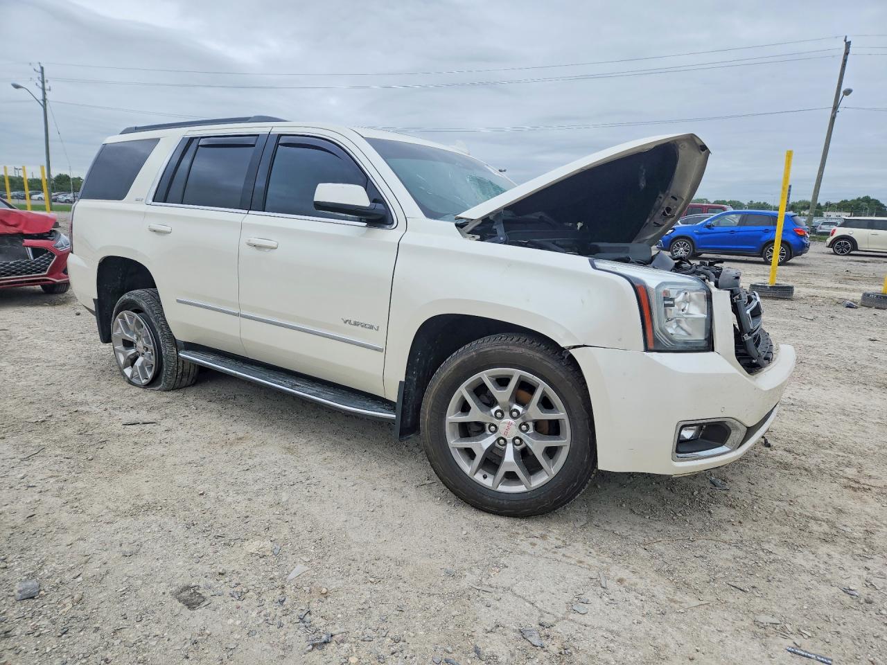 2015 Gmc Yukon Slt White vin: 1GKS2BKC6FR698807