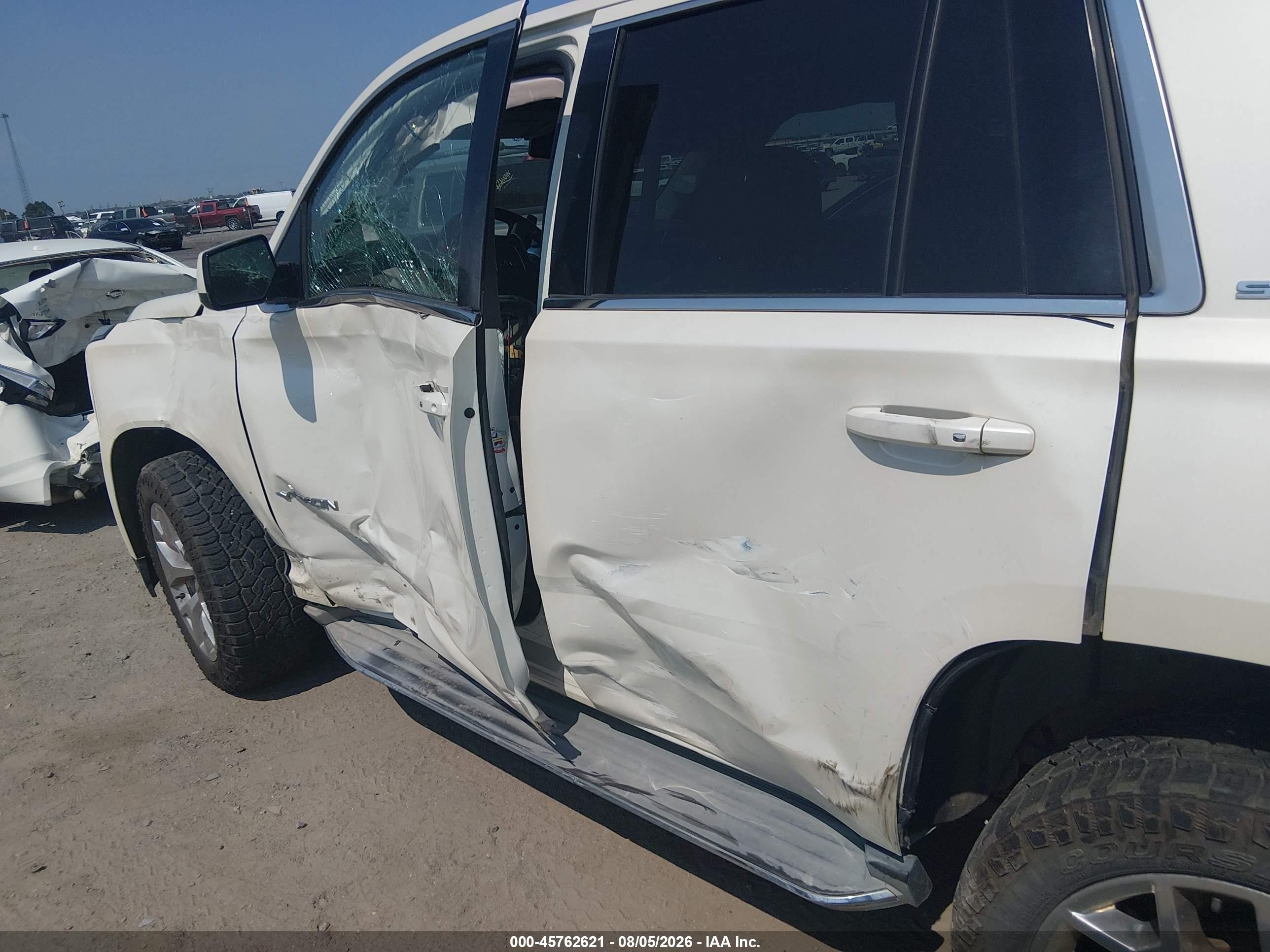 2015 Gmc Yukon Slt White vin: 1GKS2BKC7FR178289