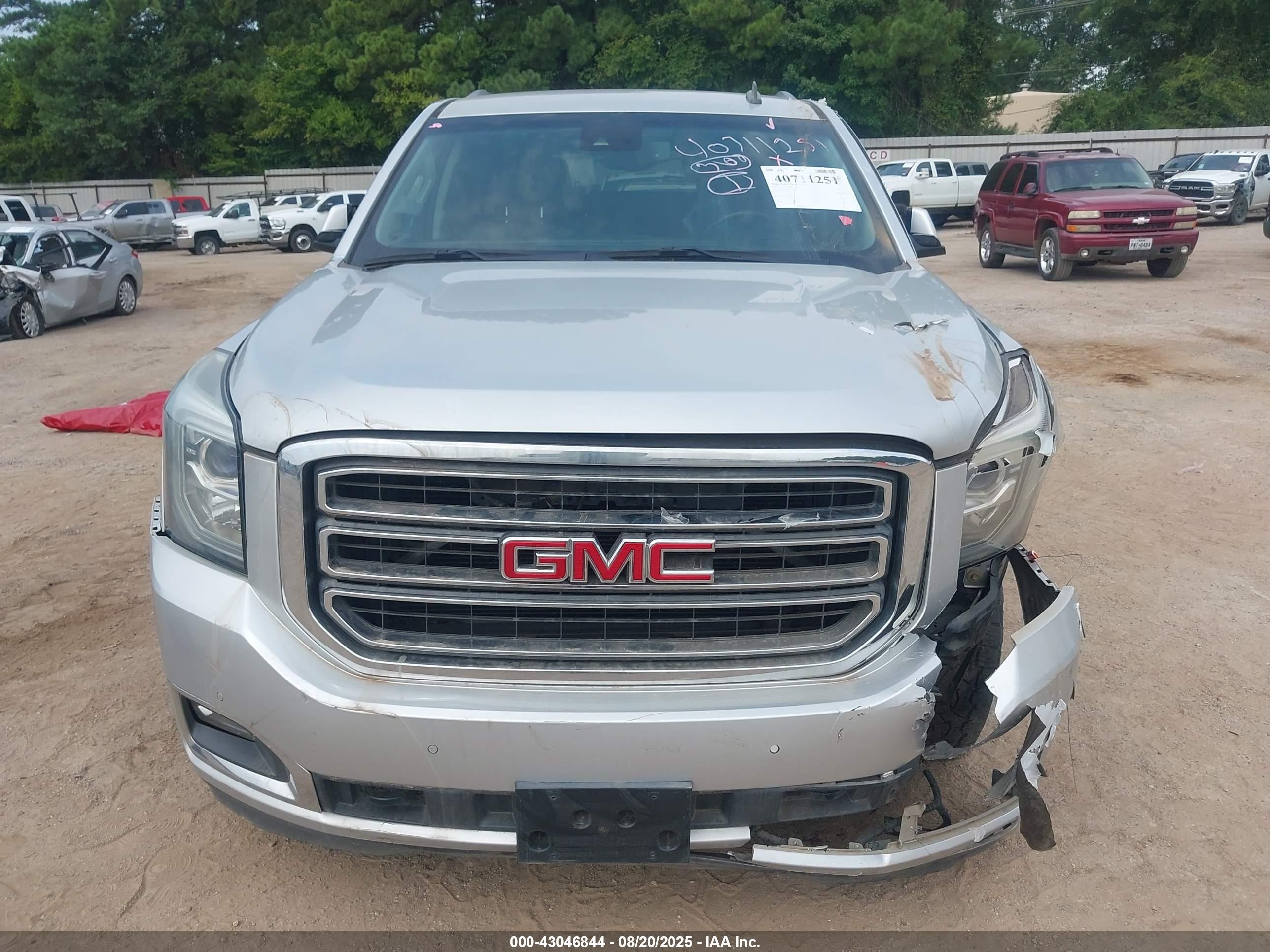 2015 Gmc Yukon Slt Silver vin: 1GKS2BKC7FR278764