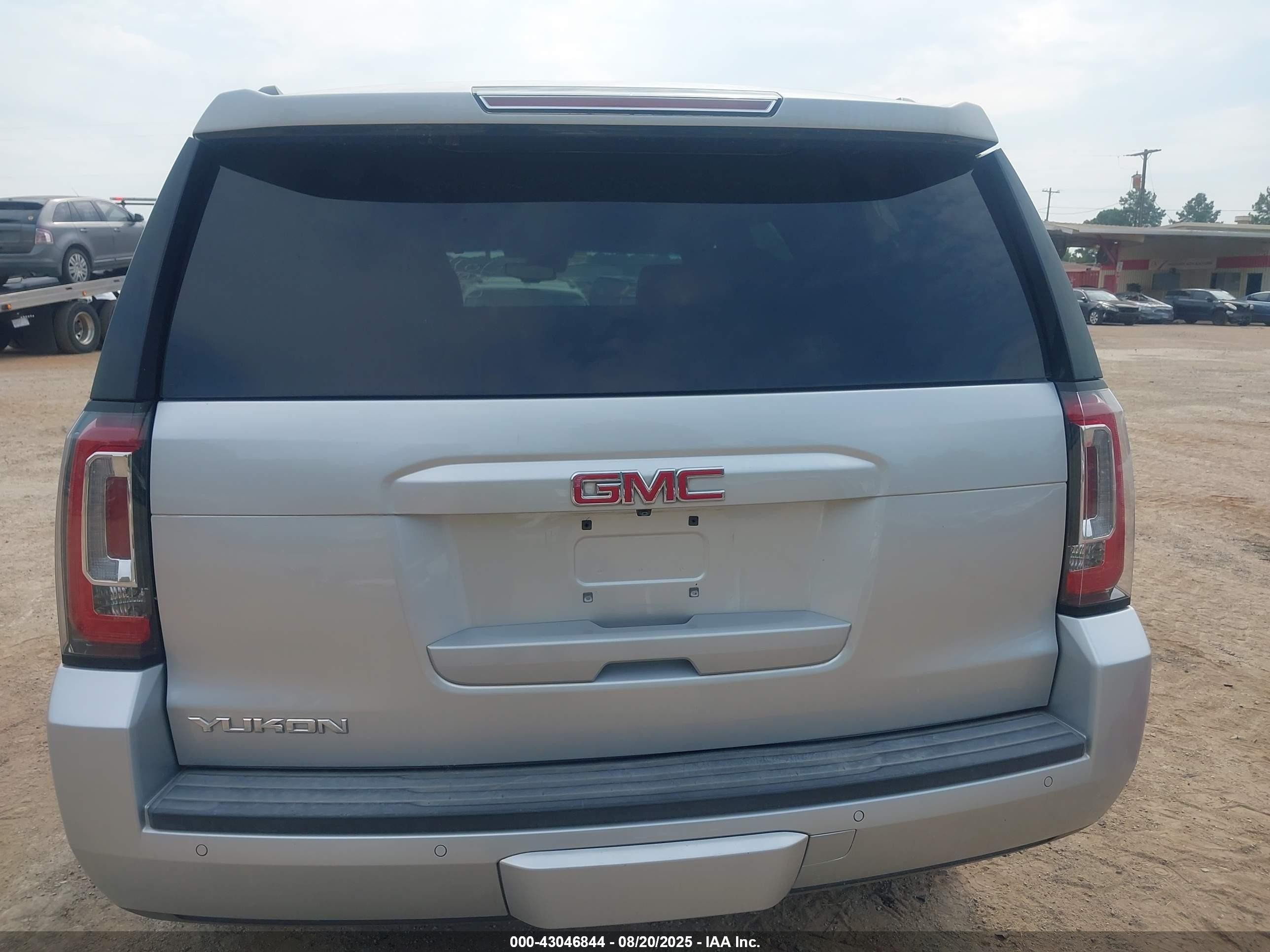 2015 Gmc Yukon Slt Silver vin: 1GKS2BKC7FR278764