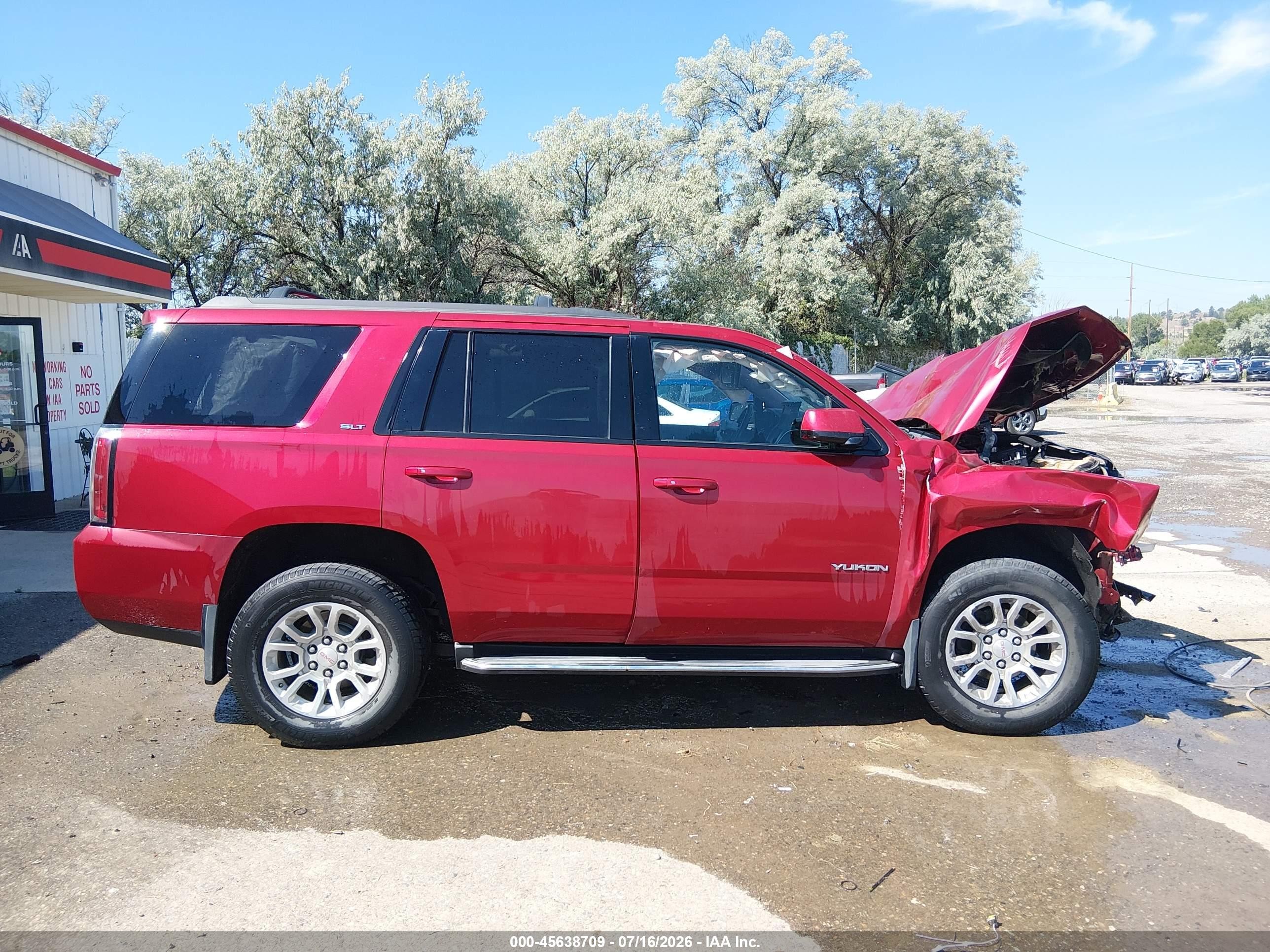 2015 Gmc Yukon Slt Red vin: 1GKS2BKC8FR190662