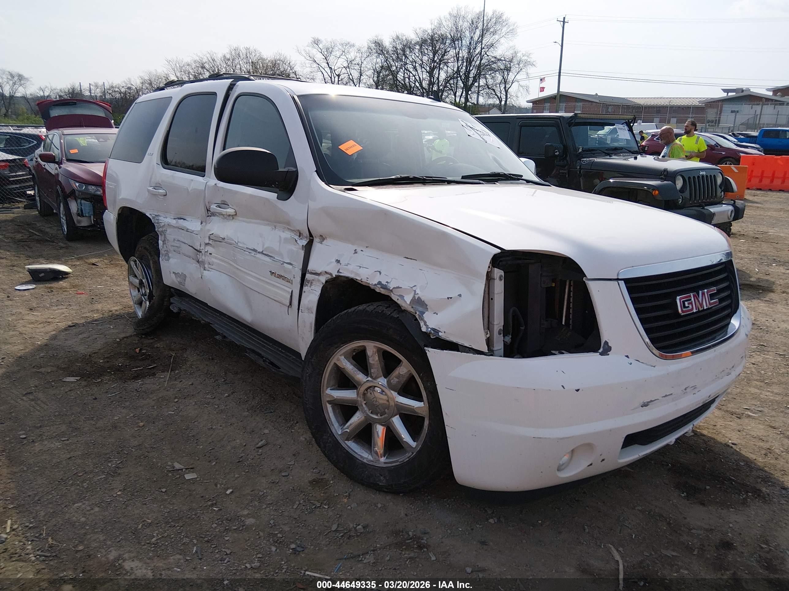 2011 Gmc Yukon Slt Белый vin: 1GKS2CE00BR259801