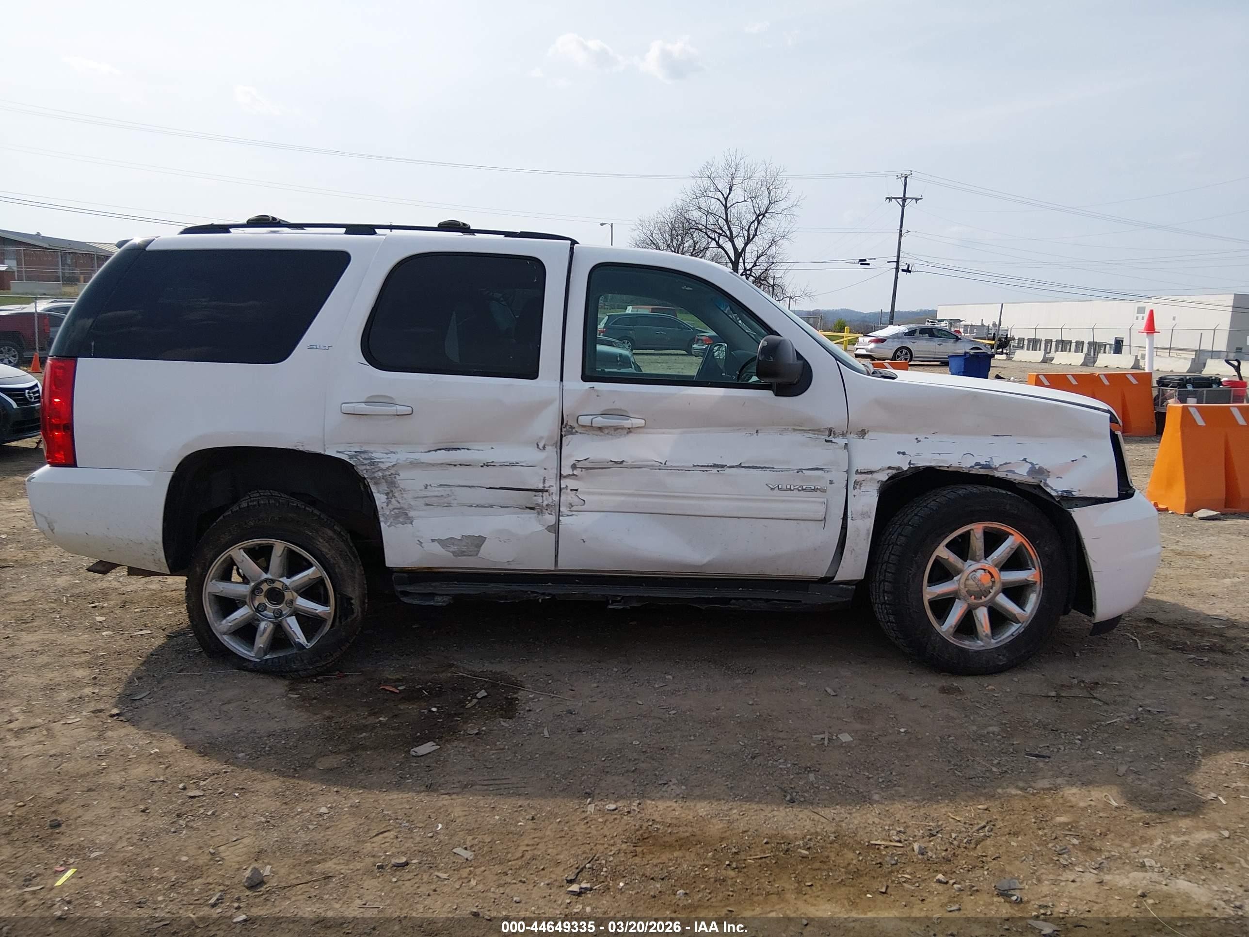 2011 Gmc Yukon Slt Белый vin: 1GKS2CE00BR259801