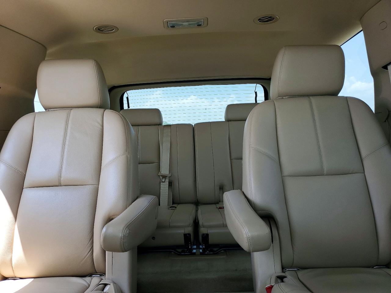 2012 Gmc Yukon Slt White vin: 1GKS2CE00CR275062
