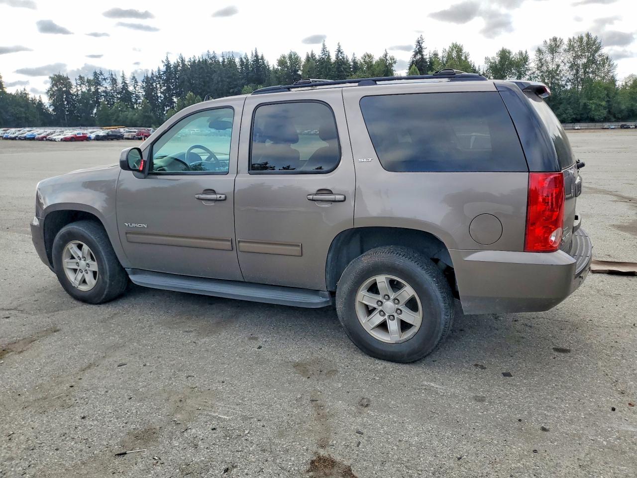 2011 Gmc Yukon Slt Серый vin: 1GKS2CE01BR238178