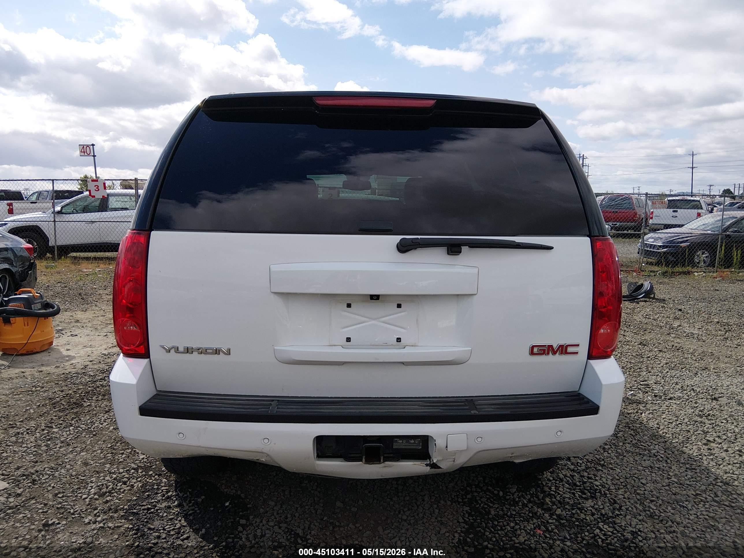 2014 Gmc Yukon Slt White vin: 1GKS2CE01ER186748