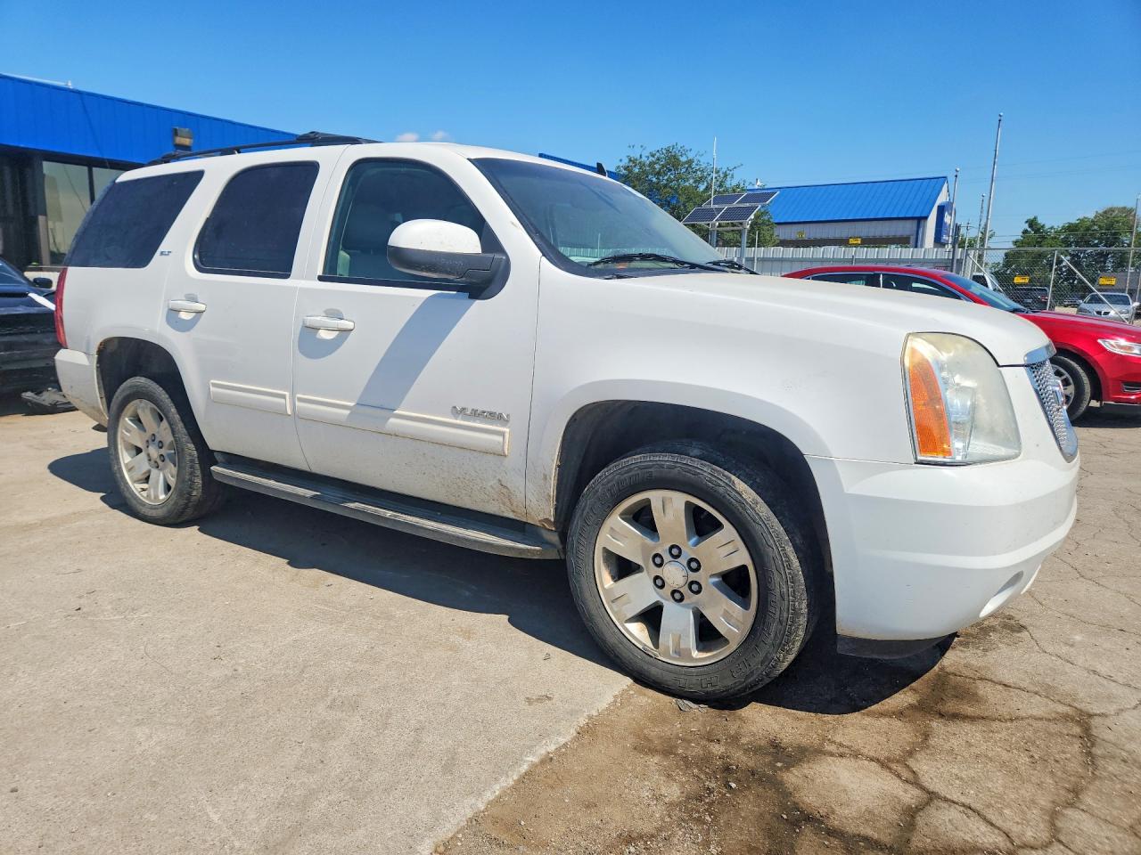 2011 Gmc Yukon Slt Белый vin: 1GKS2CE02BR247701