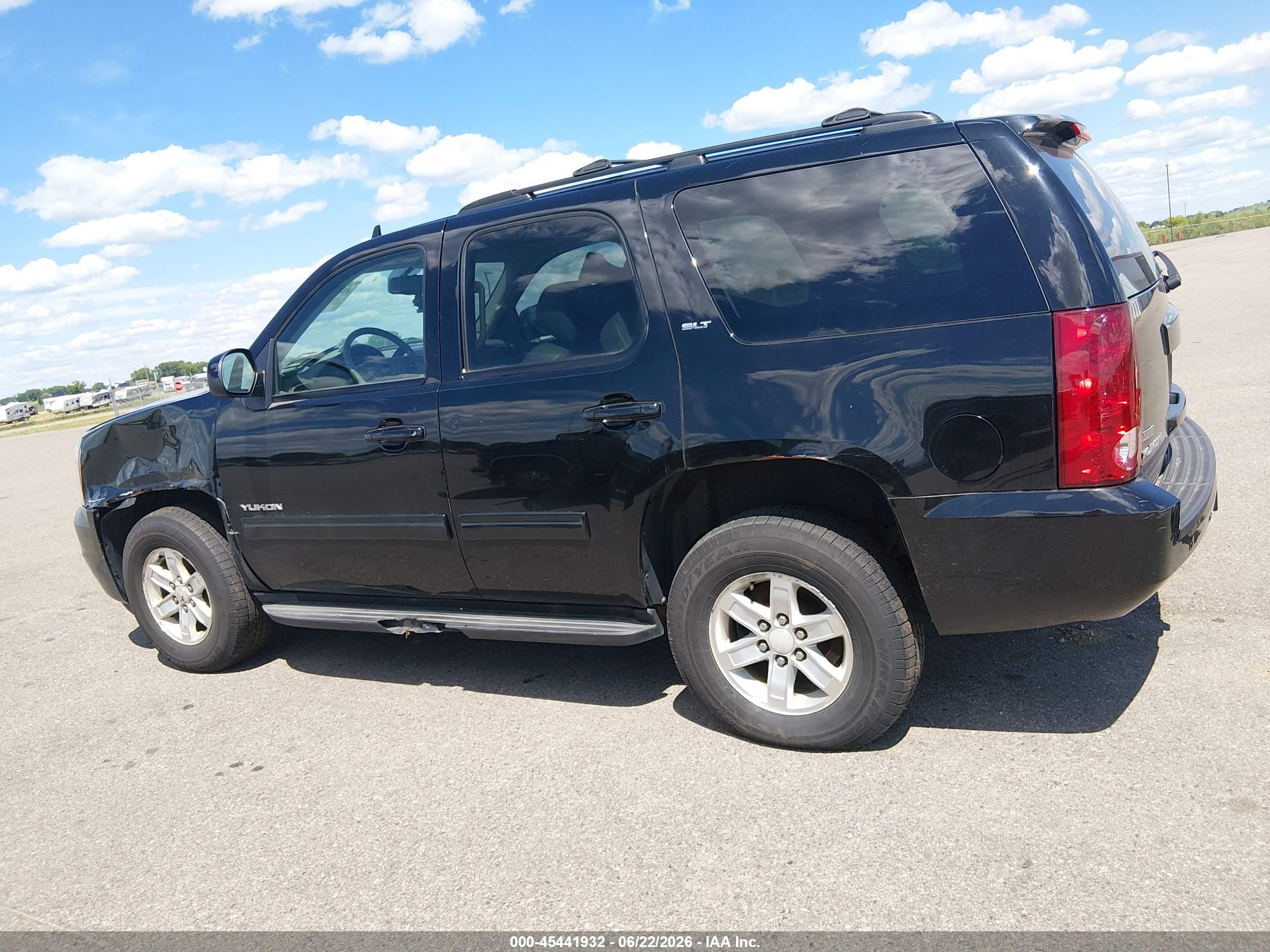 2011 Gmc Yukon Slt Black vin: 1GKS2CE02BR256480