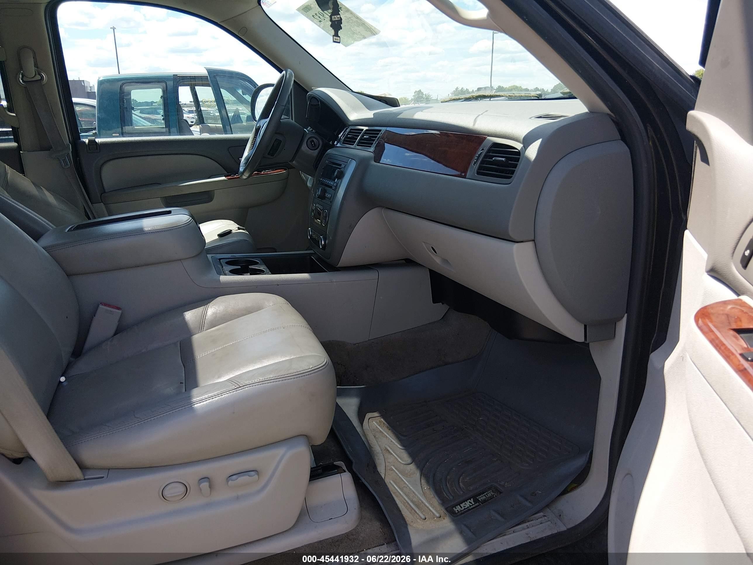 2011 Gmc Yukon Slt Black vin: 1GKS2CE02BR256480