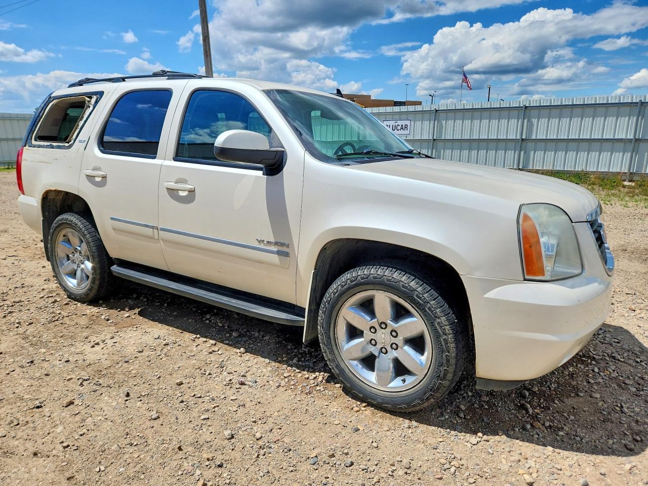 2012 Gmc Yukon Slt Белый vin: 1GKS2CE02CR301659