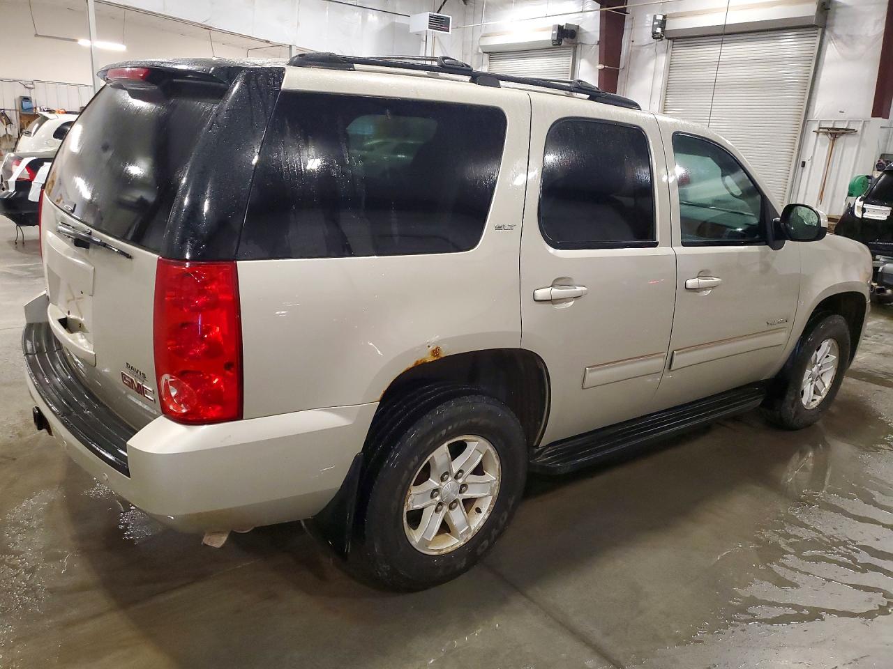 2014 Gmc Yukon Slt Бежевый vin: 1GKS2CE02ER223516