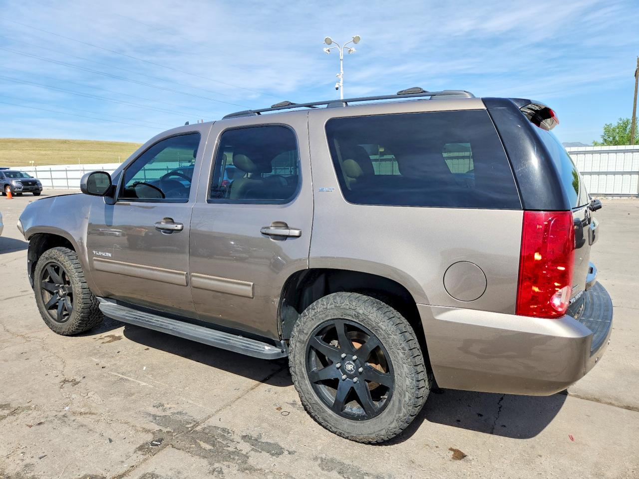 2012 Gmc Yukon Slt Brown vin: 1GKS2CE04CR103598