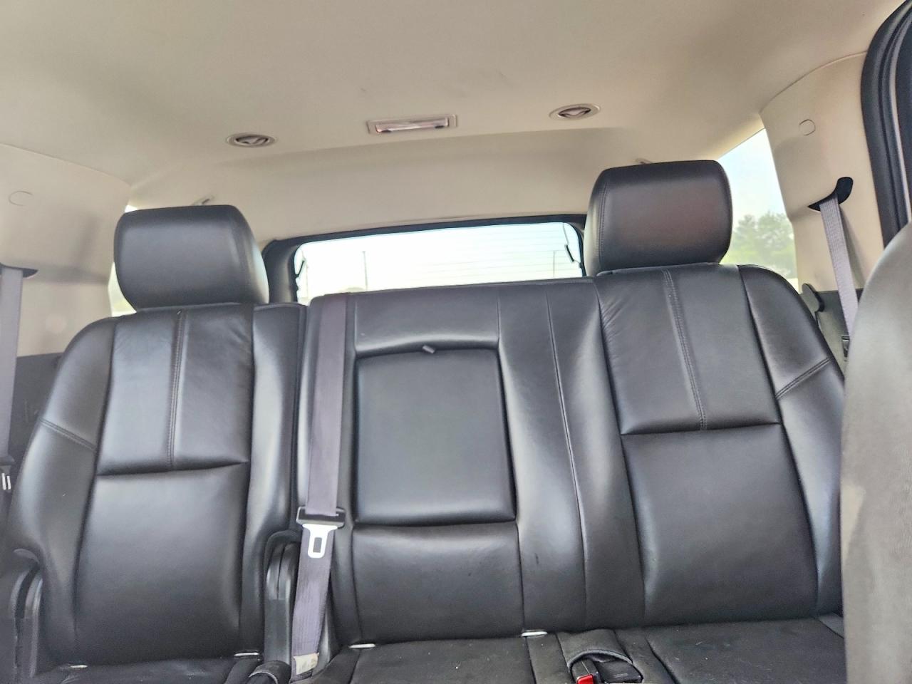 2012 Gmc Yukon Slt Silver vin: 1GKS2CE04CR290289