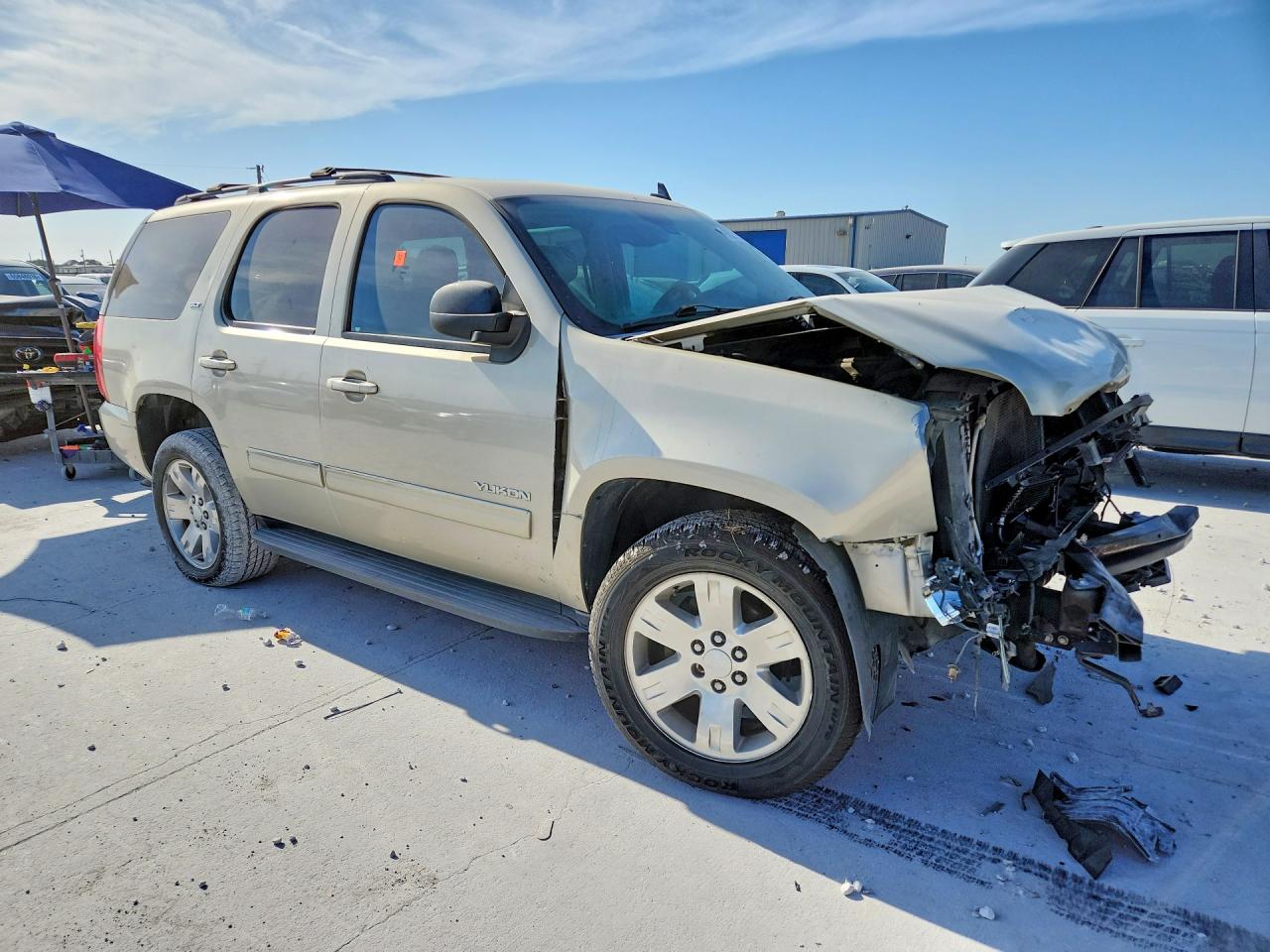 2013 Gmc Yukon Slt Золотой vin: 1GKS2CE04DR128339