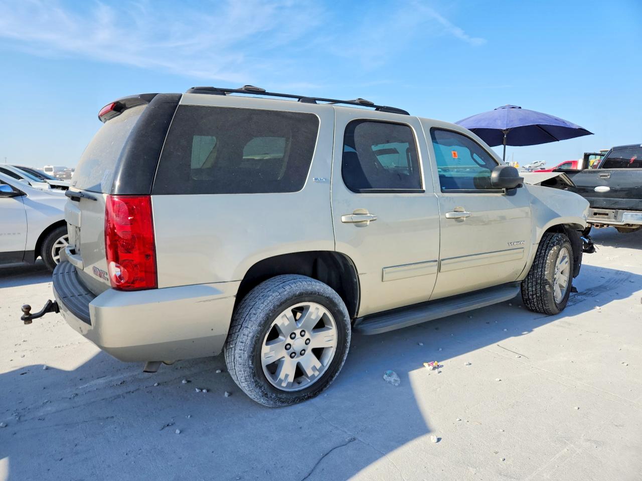 2013 Gmc Yukon Slt Золотой vin: 1GKS2CE04DR128339