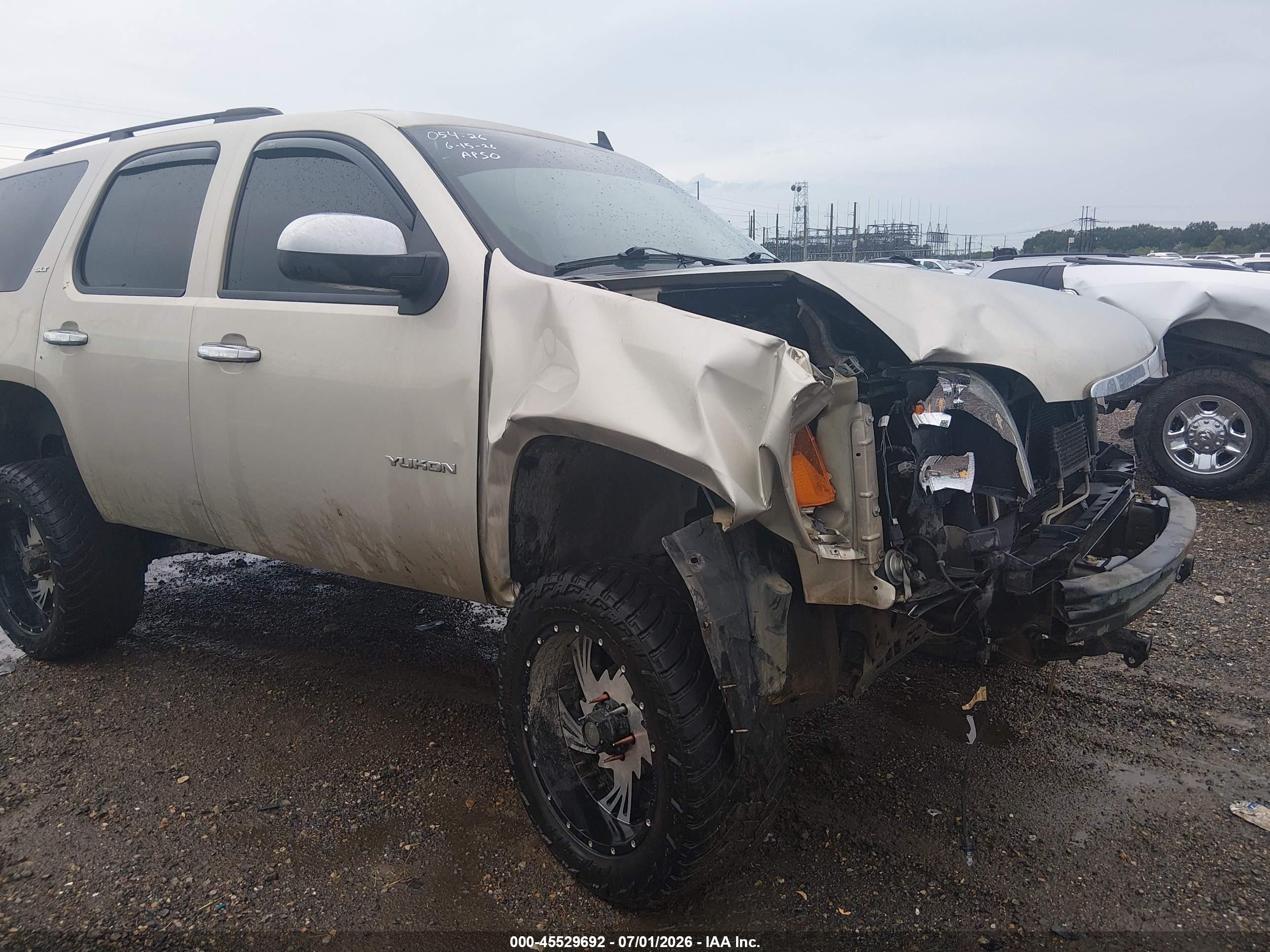 2013 Gmc Yukon Slt Silver vin: 1GKS2CE04DR176374