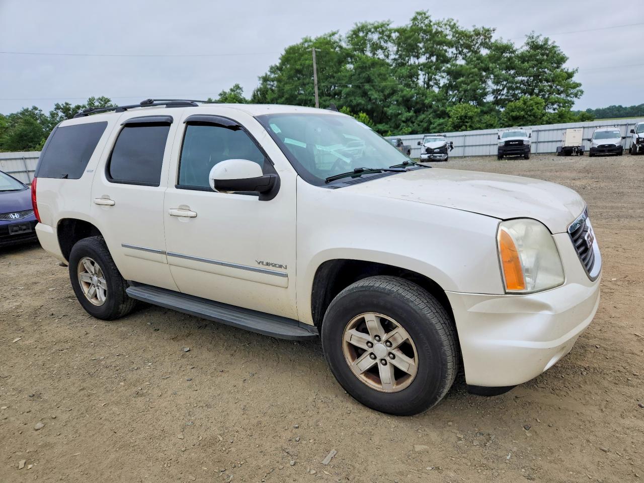 2011 Gmc Yukon Slt White vin: 1GKS2CE05BR378993
