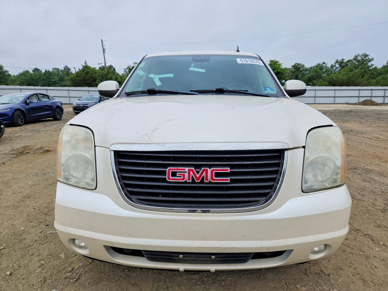 2011 Gmc Yukon Slt White vin: 1GKS2CE05BR378993