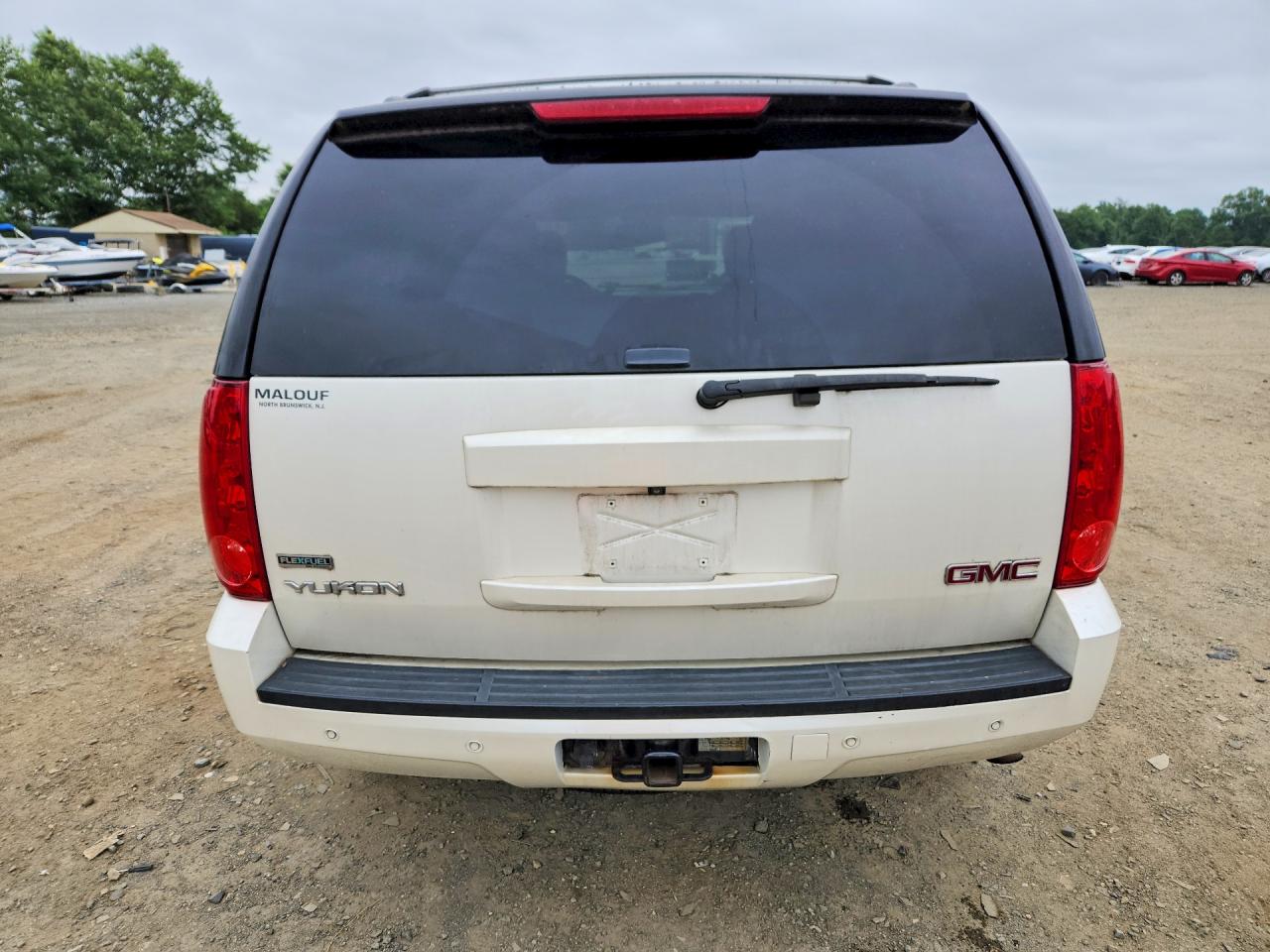 2011 Gmc Yukon Slt White vin: 1GKS2CE05BR378993
