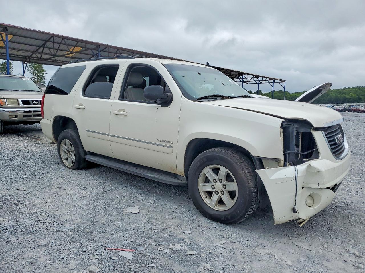 2011 Gmc Yukon Slt White vin: 1GKS2CE06BR109420