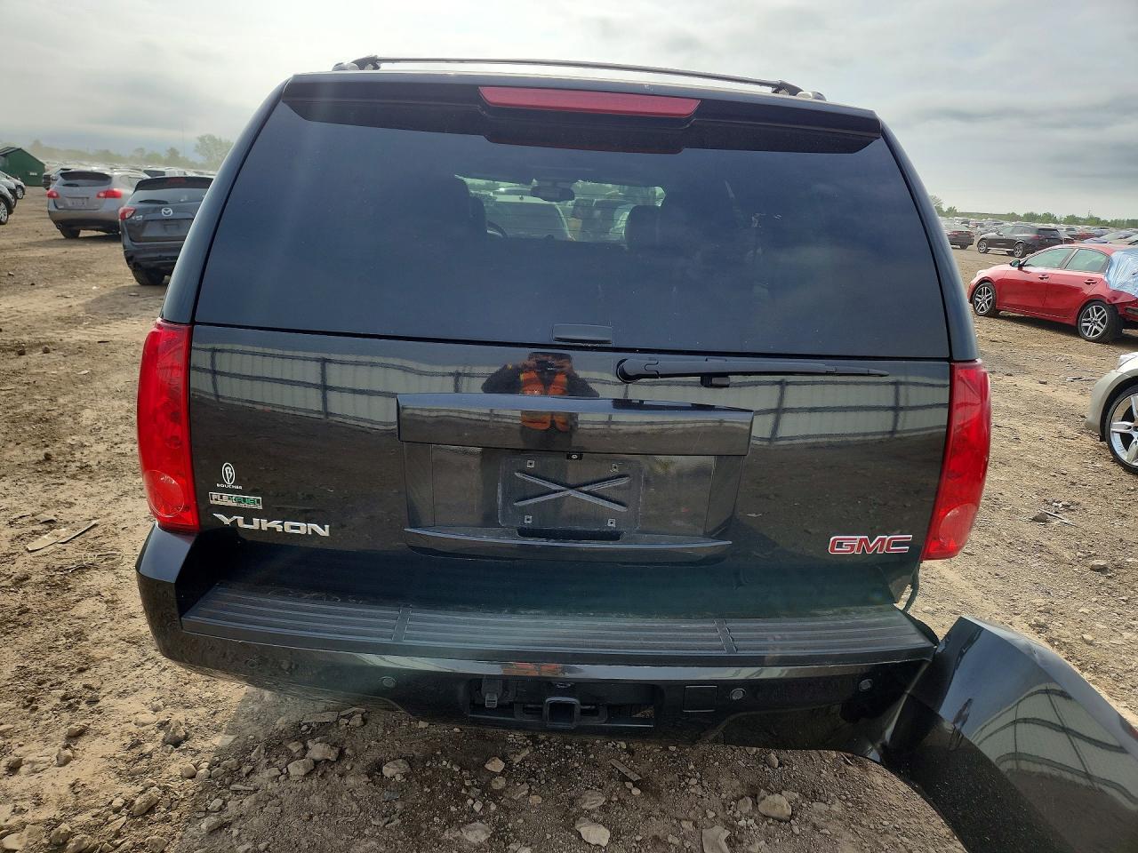2011 Gmc Yukon Slt Black vin: 1GKS2CE06BR214894