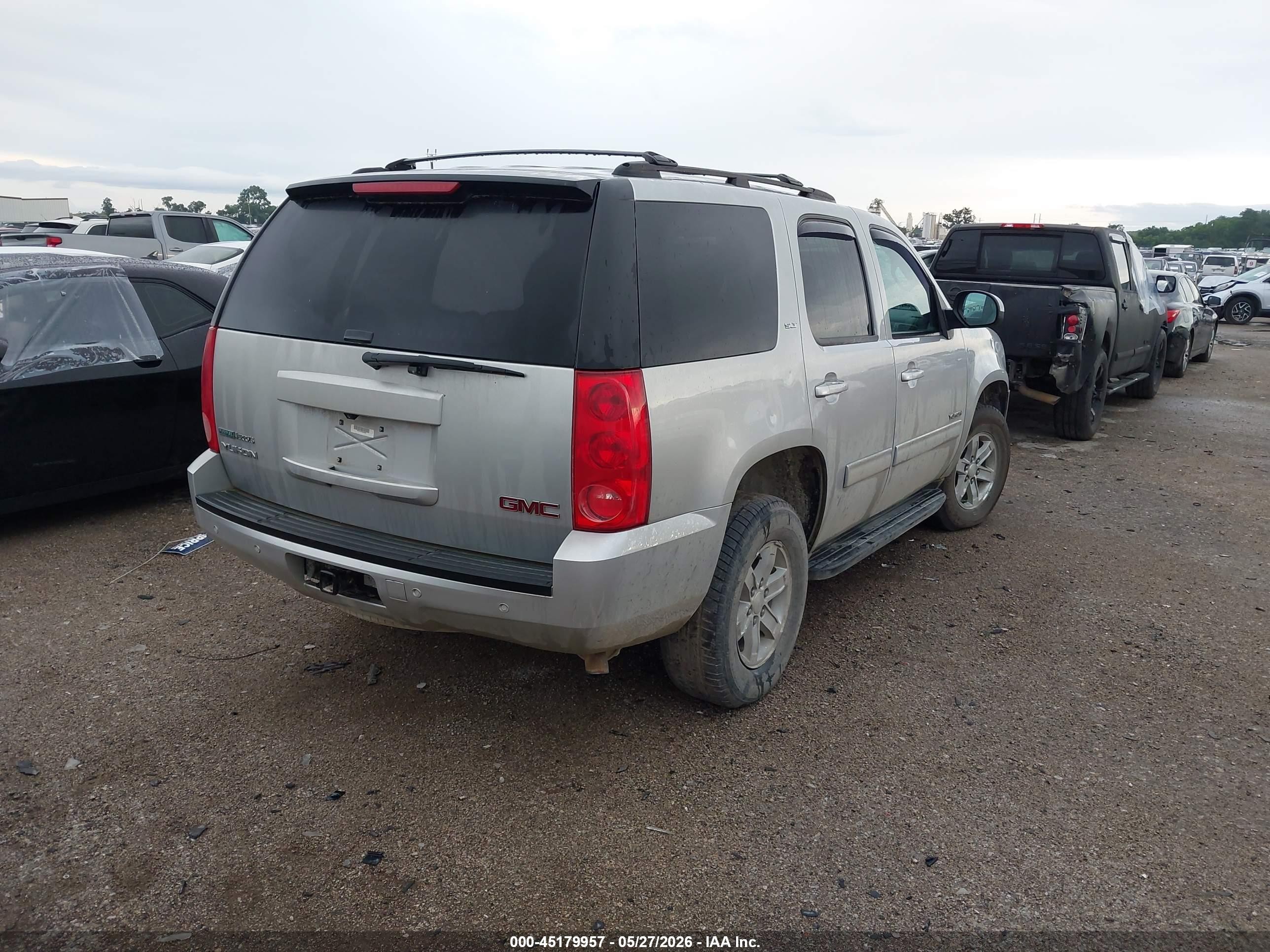 2012 Gmc Yukon Slt Silver vin: 1GKS2CE07CR158286