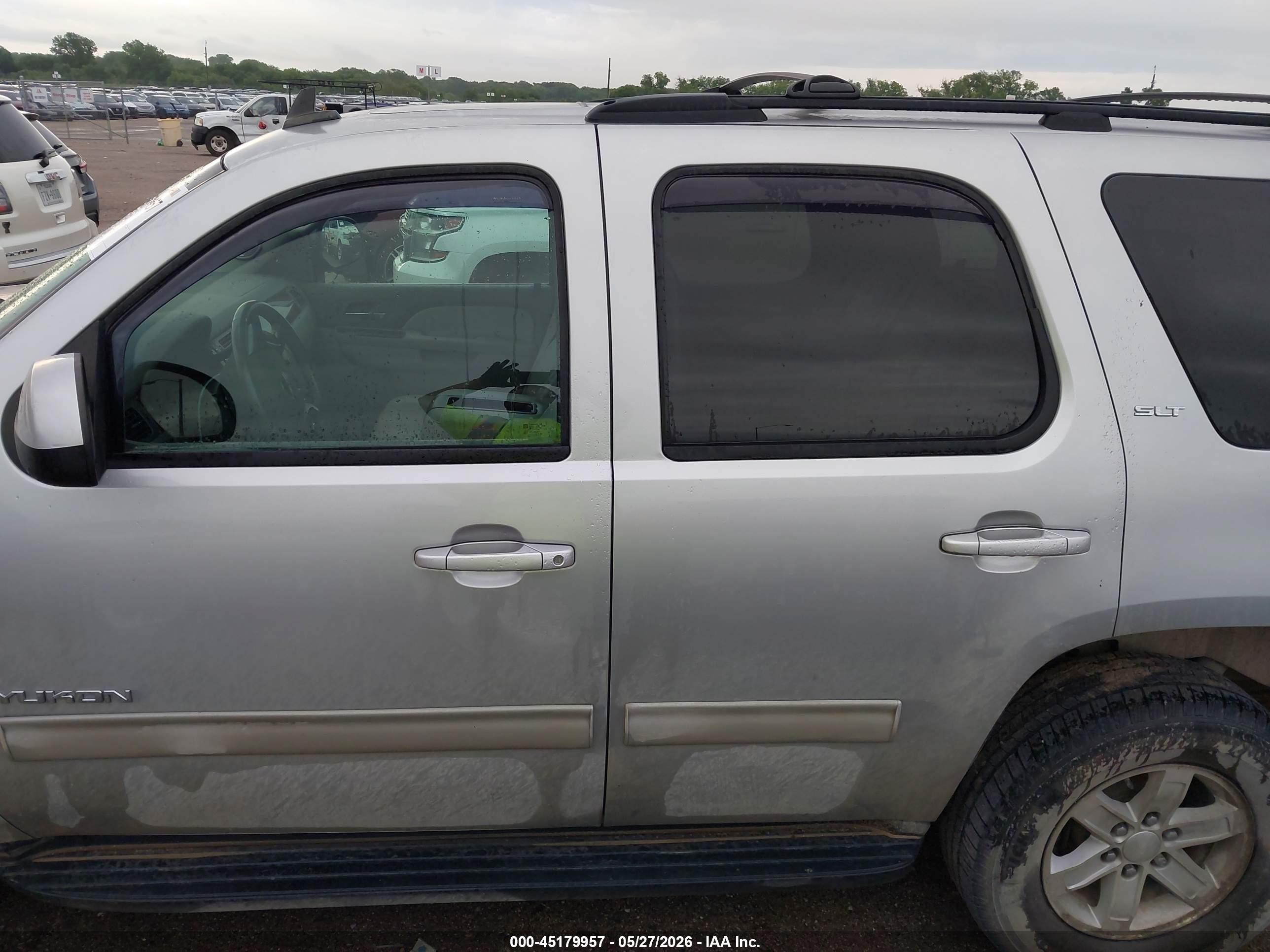 2012 Gmc Yukon Slt Silver vin: 1GKS2CE07CR158286