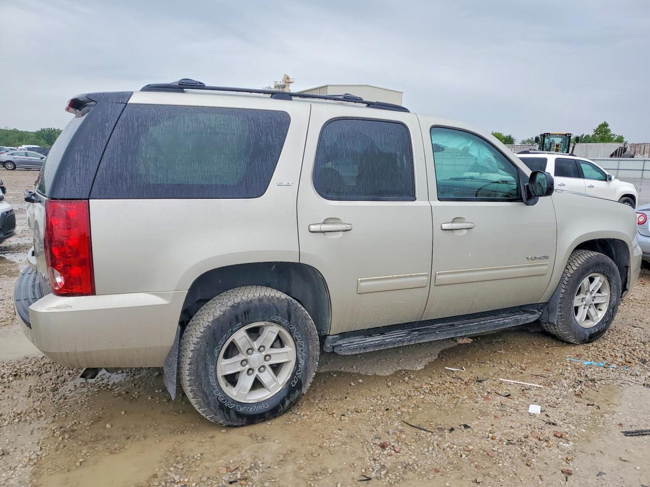 2014 Gmc Yukon Slt Tan vin: 1GKS2CE07ER193851
