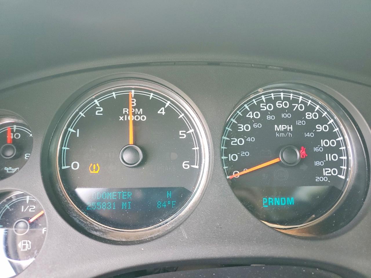 2012 Gmc Yukon Slt Серебряный vin: 1GKS2CE08CR152111