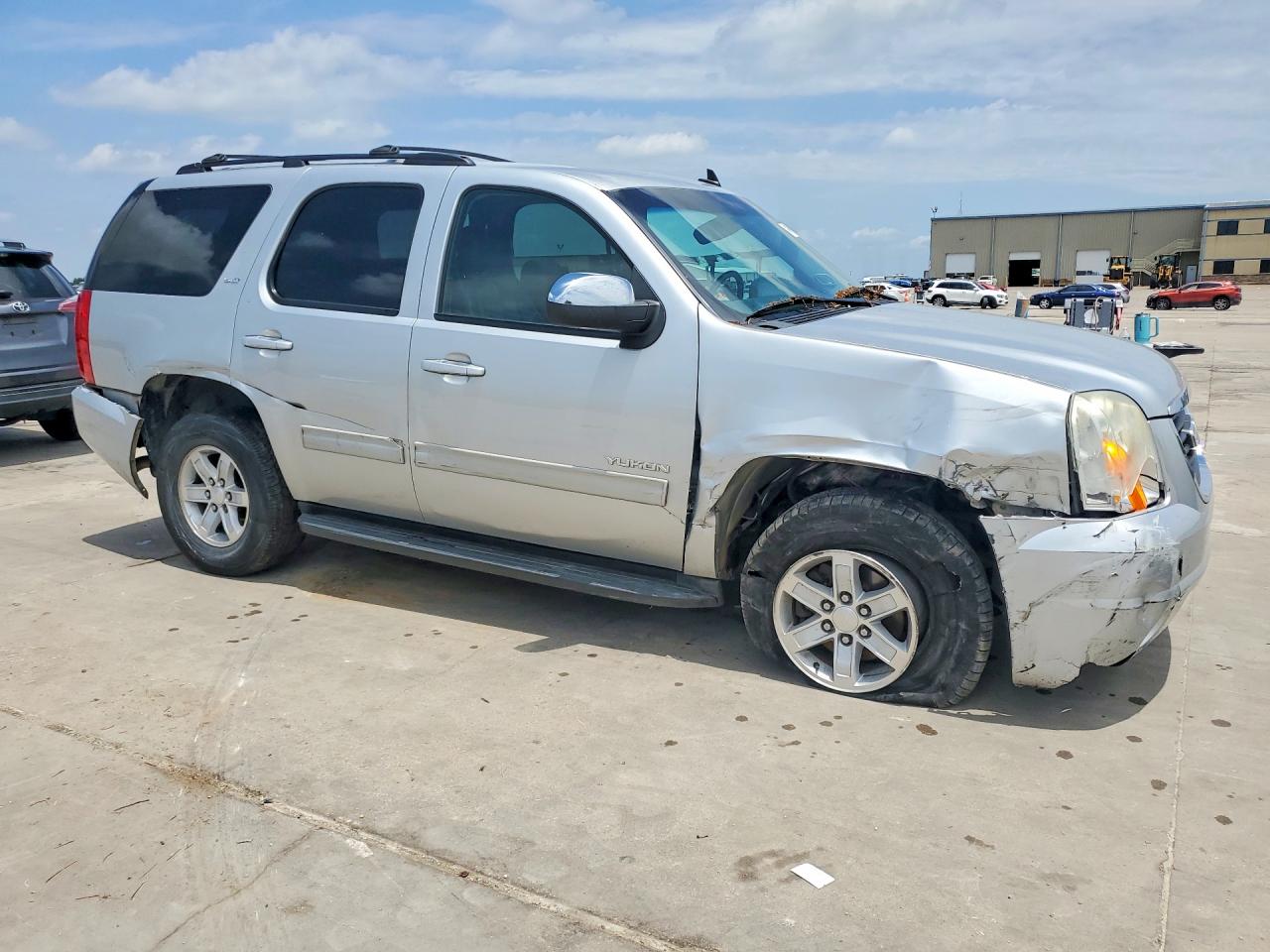 2012 Gmc Yukon Slt Серебряный vin: 1GKS2CE08CR152111