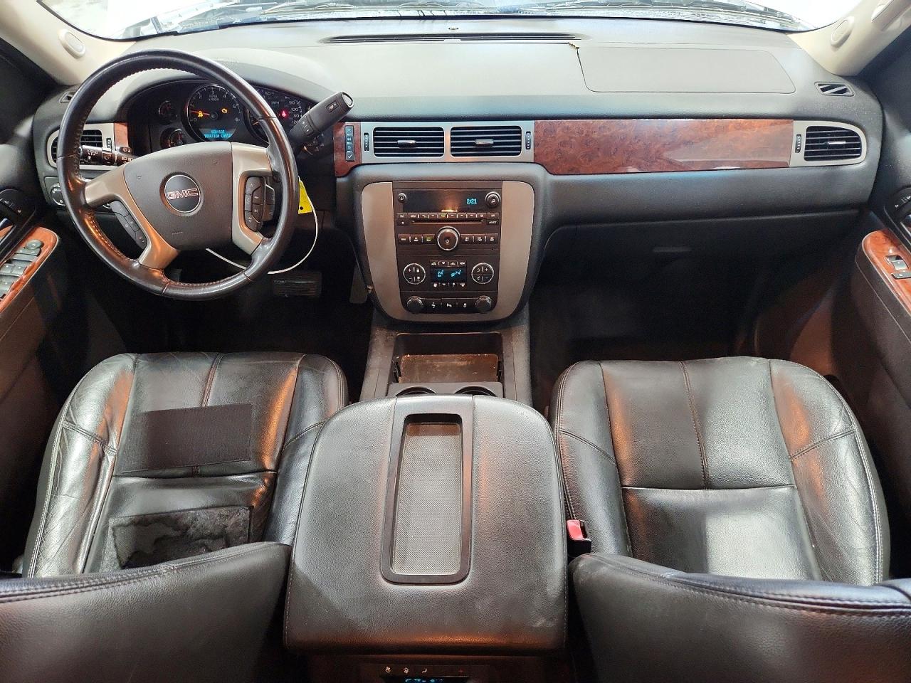 2014 Gmc Yukon Slt Silver vin: 1GKS2CE09ER199618