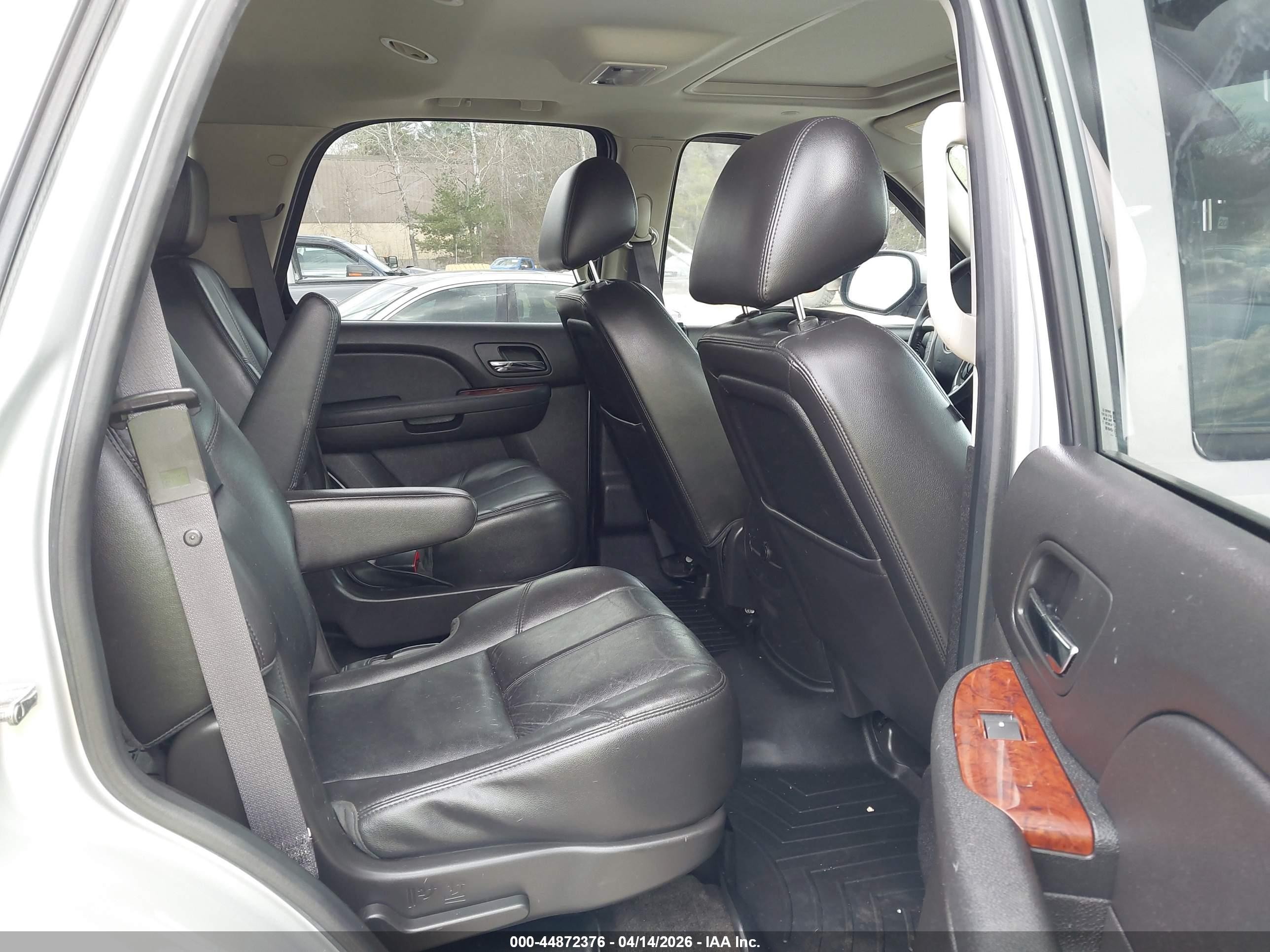 2013 Gmc Yukon Slt Silver vin: 1GKS2CE0XDR170451