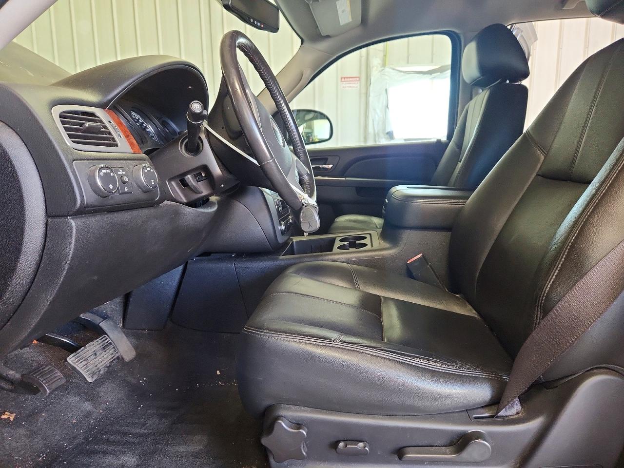 2013 Gmc Yukon Slt Black vin: 1GKS2CE0XDR241311