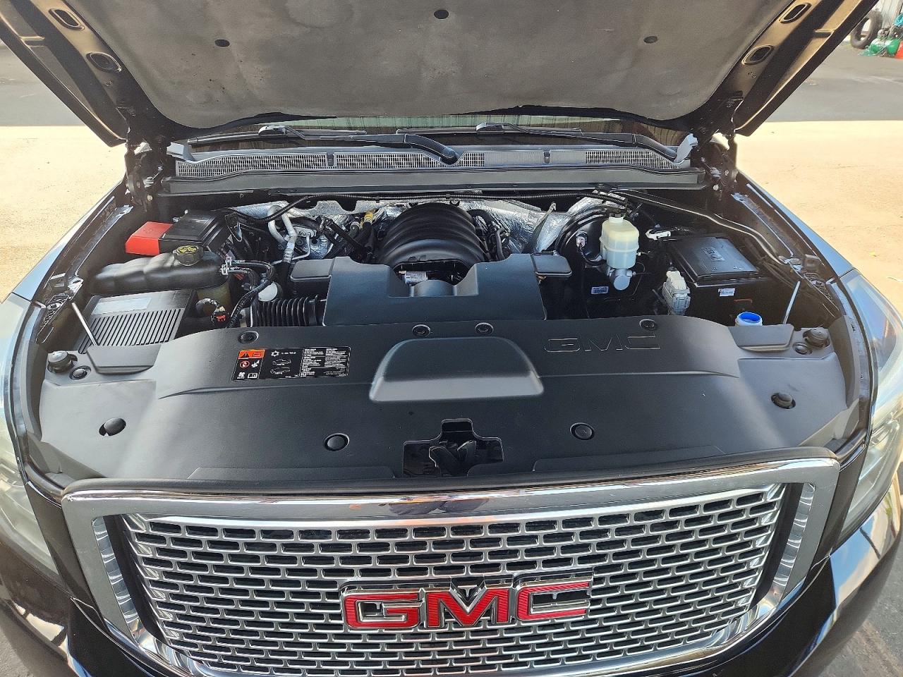 2015 Gmc Yukon Denali Black vin: 1GKS2CKJ0FR193544