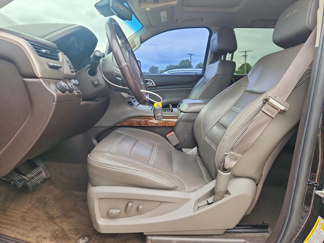 2015 Gmc Yukon Denali Black vin: 1GKS2CKJ0FR196492